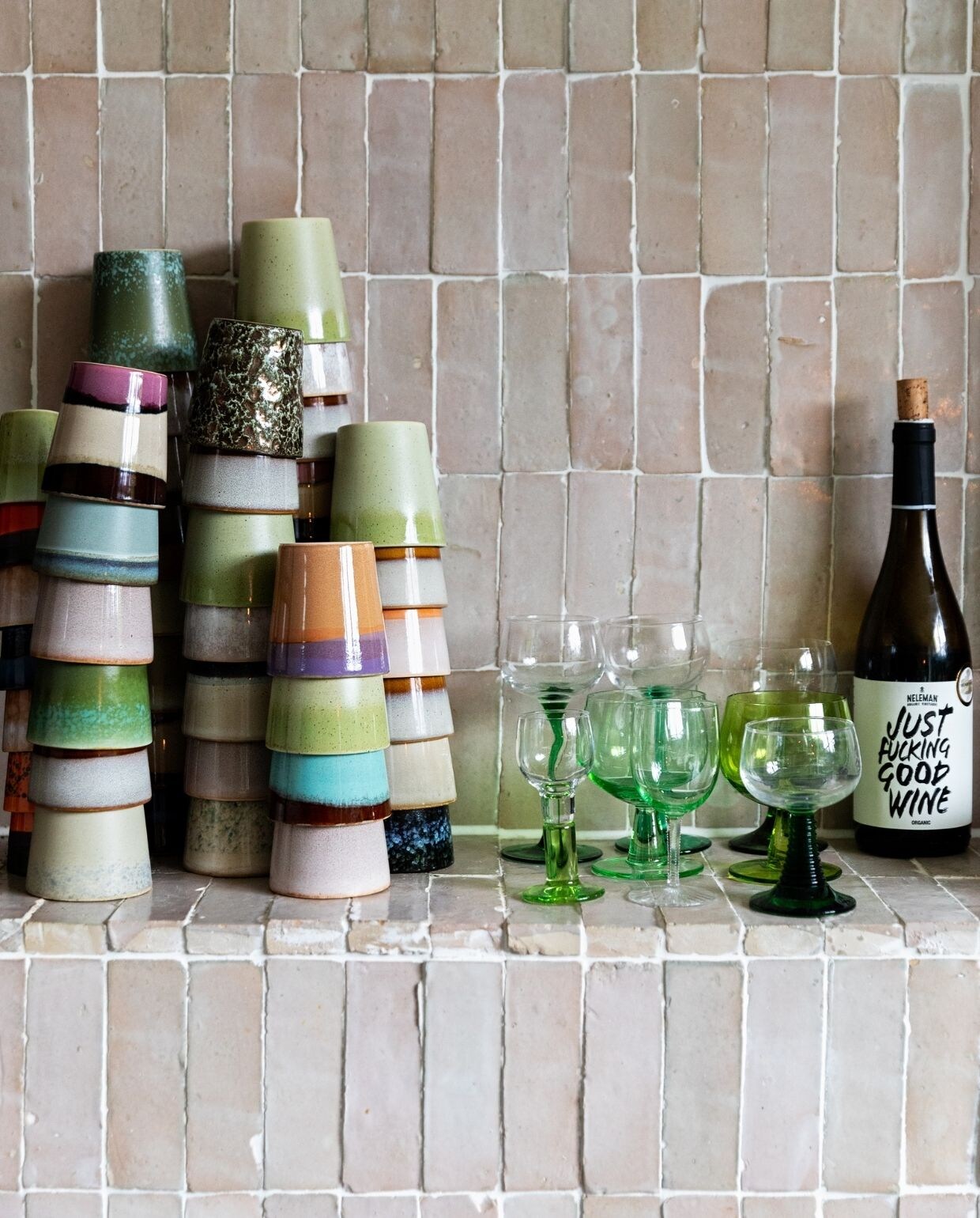 beeld vtwonen JA | vtwonen 04-2022 | Styling Ilona Jongepier | Fotografie Dana van Leeuwen | visagie Djolien de Kreij | Tekst Caroline Hülsenbeck