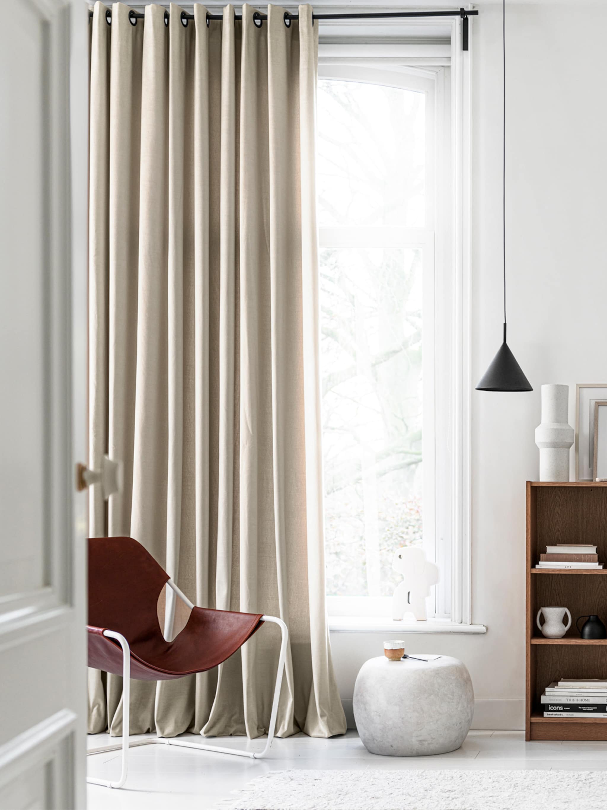 rolluiken binnen en buiten schoonmaken zo krijg je weer een blinkende zonwering