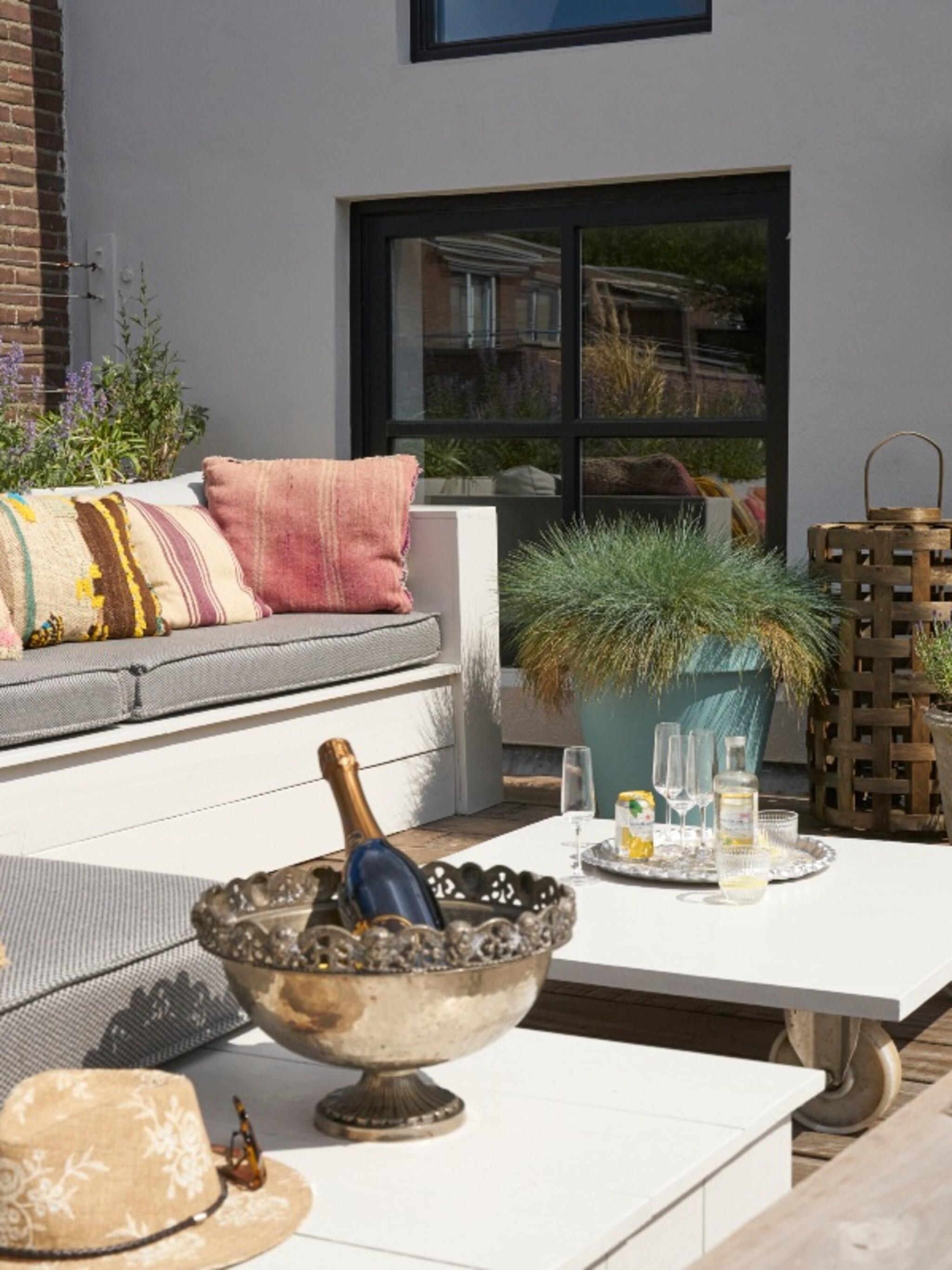 voortuin in het zonnetje ideeen en inspiratie voor het inrichten van de voortuin