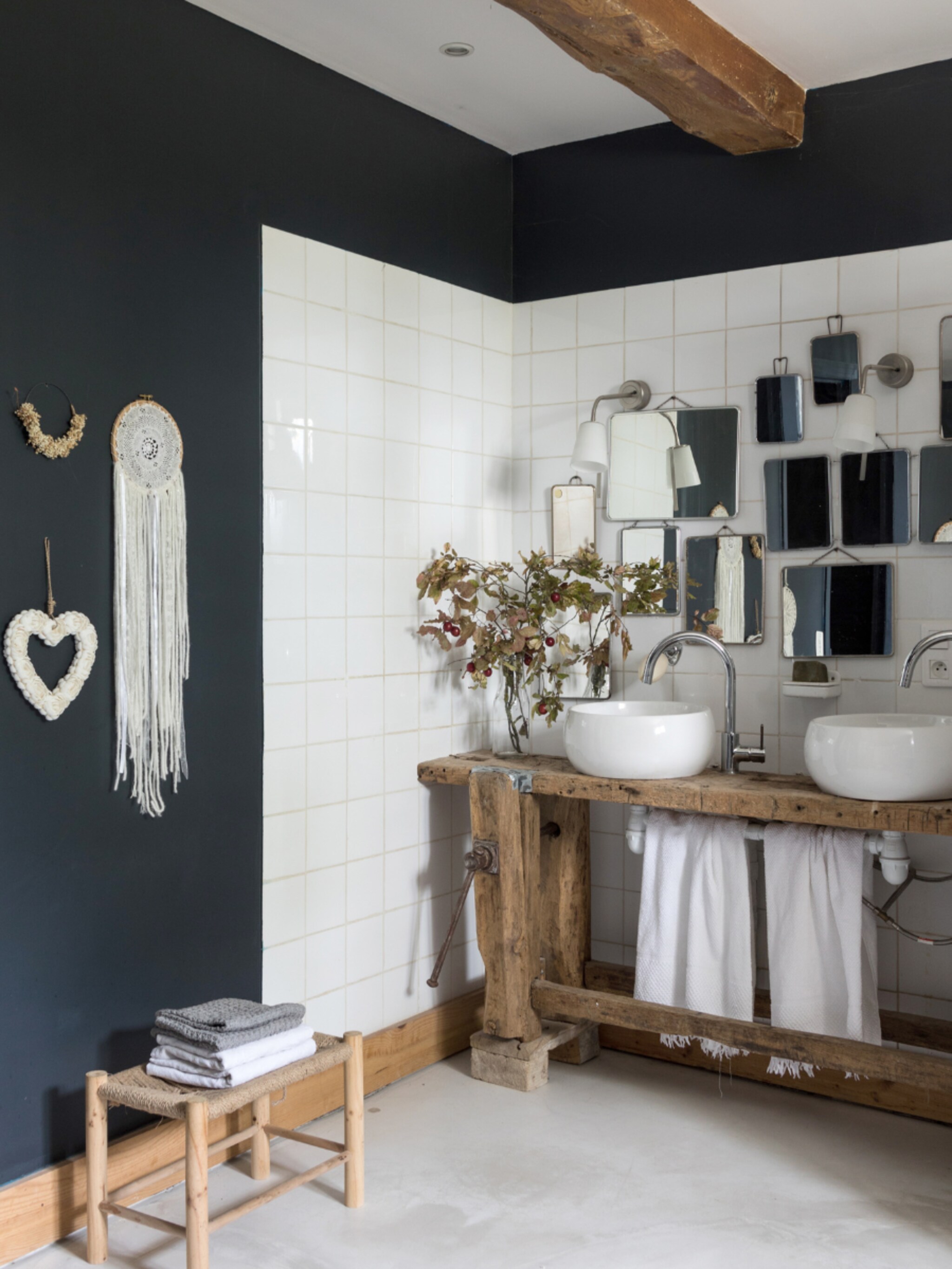 woonidee zo hang je de mooiste spiegels aan de wand
