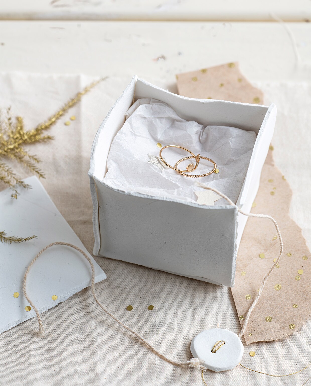 Cadeau verpakking DIY uit vtwonen 10-2019. hoe je ‘m zelf kan maken.