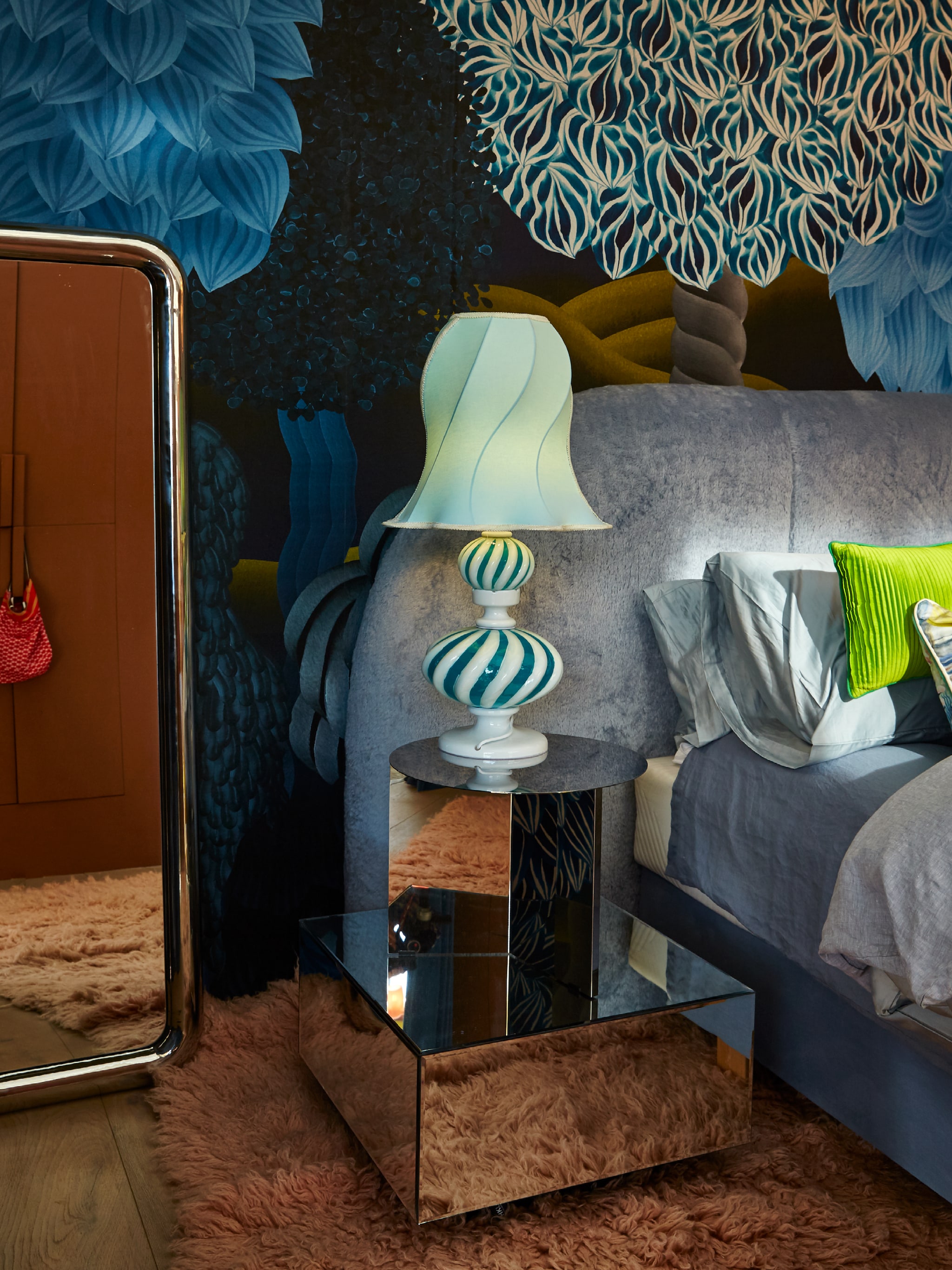 marianne stylede met kleur en kunst kijk binnen