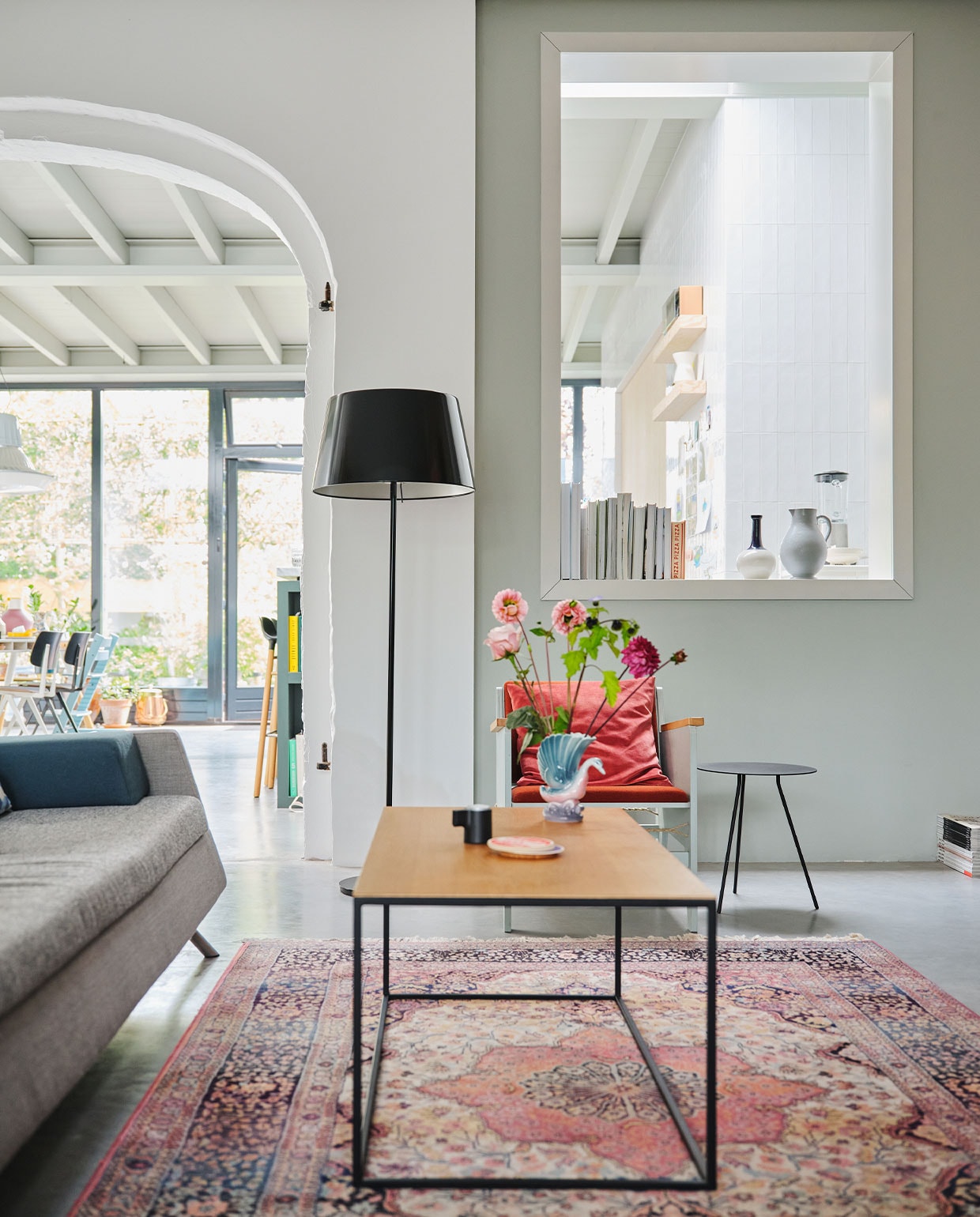 Verfkleur tussenmuur Light Blue van Farrow &amp; Ball. Bank Lot Studio Para Overig onbekend.