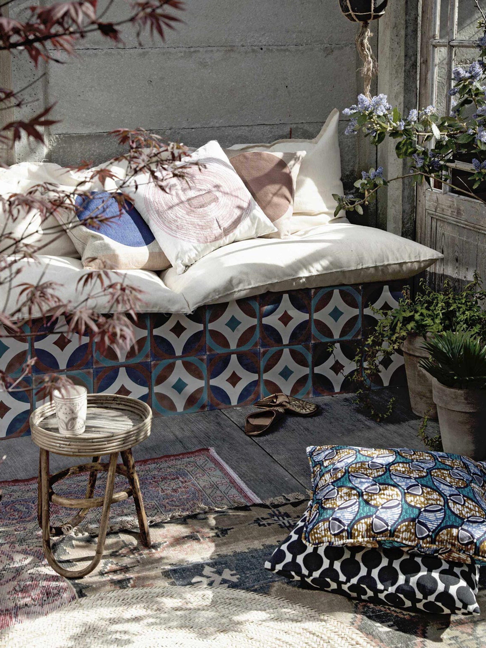 loungen op een klein balkon zo doe je dat