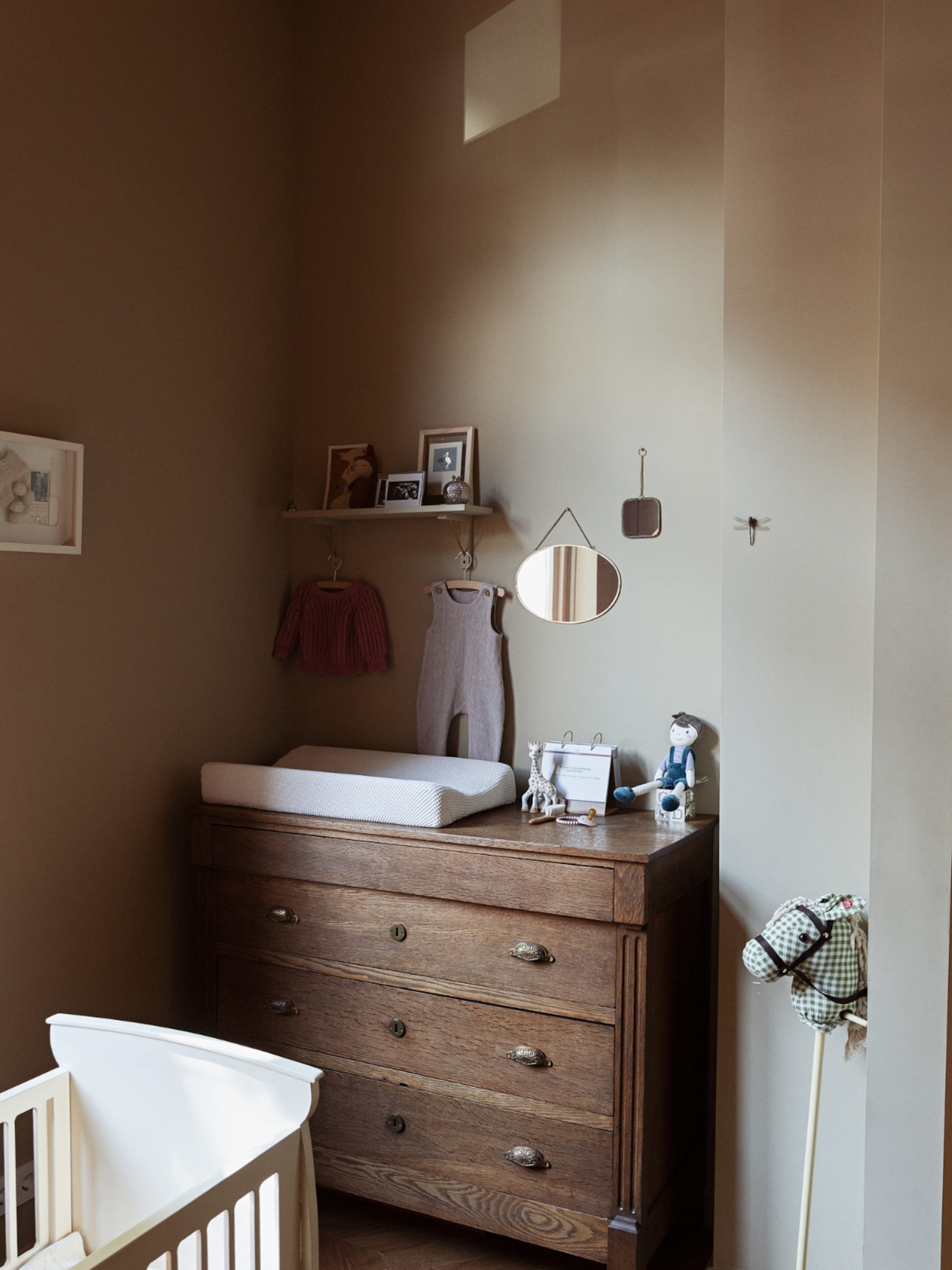 de babykamer trends van 2023 vintage en vrij