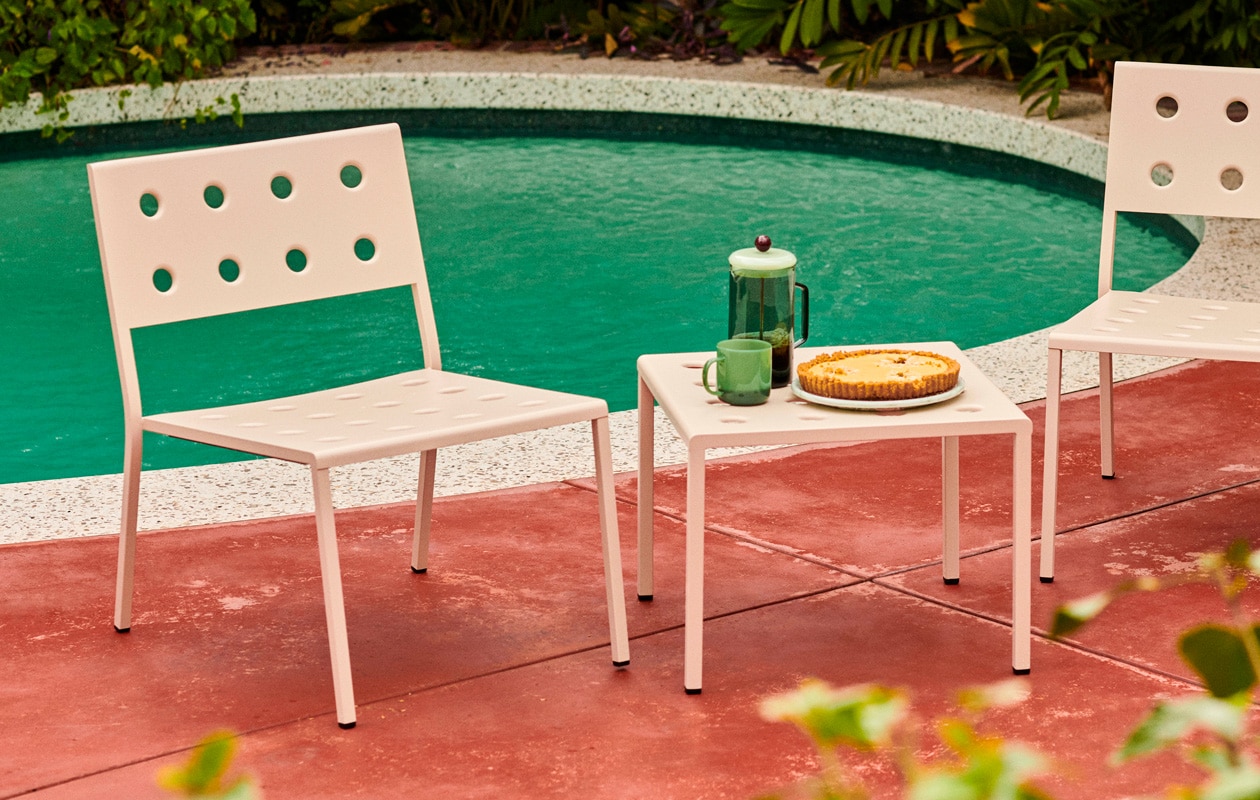 Balcony Lounge Chair en lage tafel in chalk white