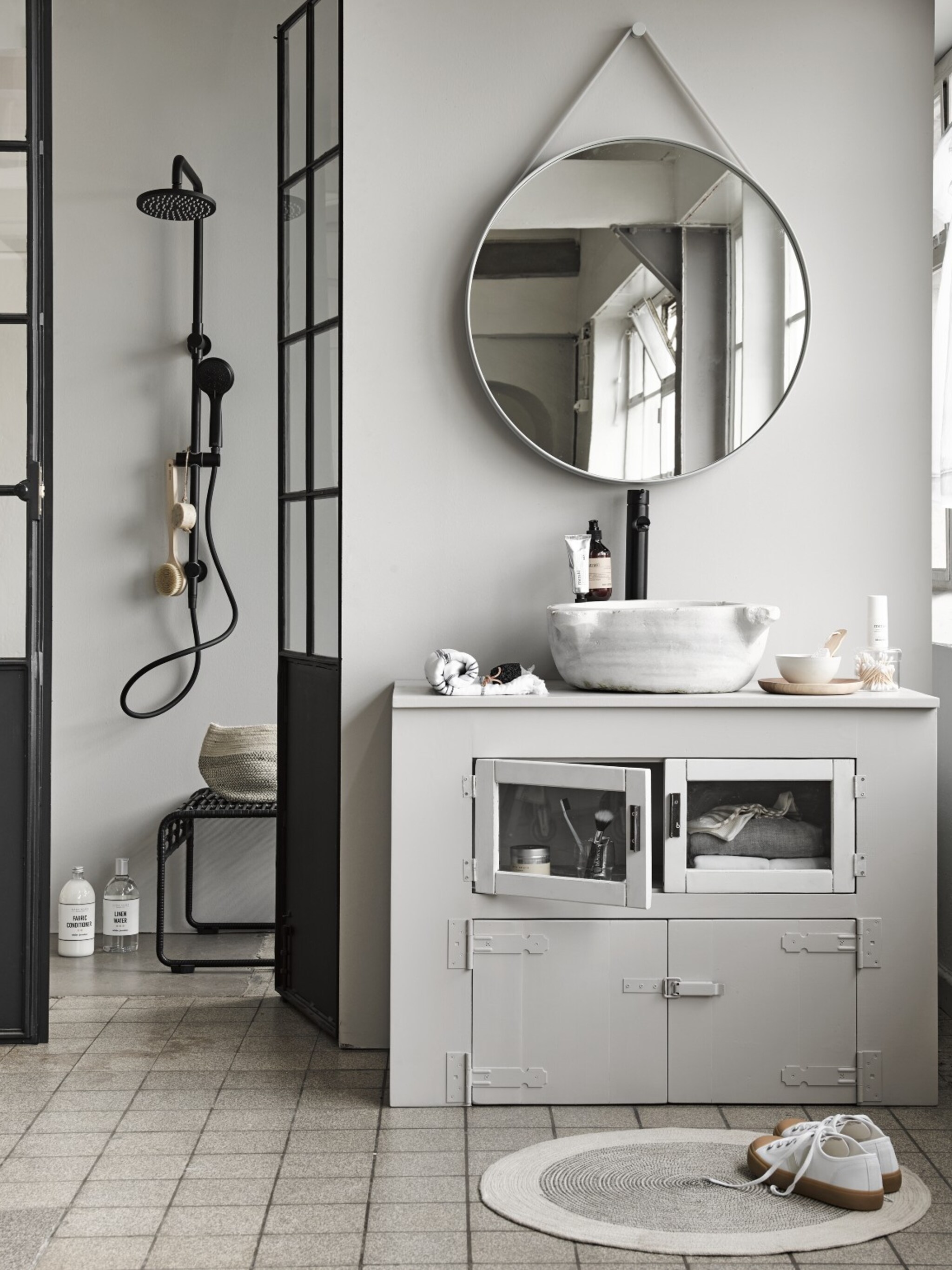 kleine badkamer zo benut je de ruimte optimaal