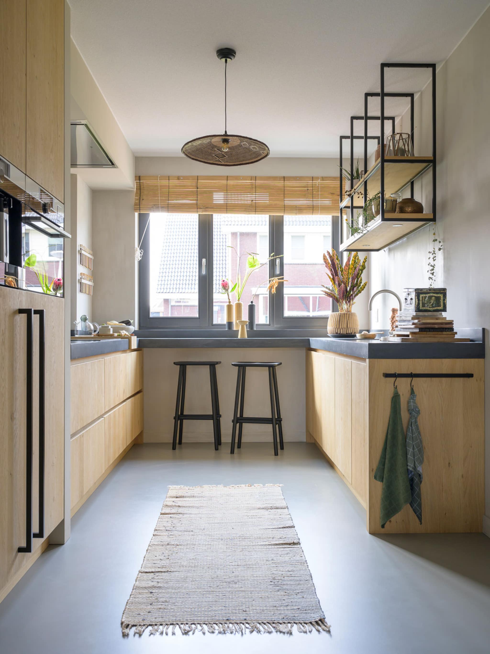 meer dan genoeg ruimte met een u keuken