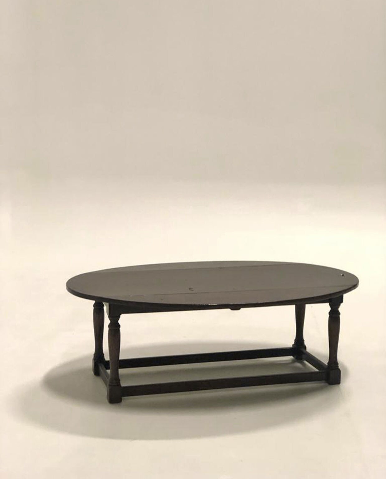 Tafel uit de kringloopwinkel