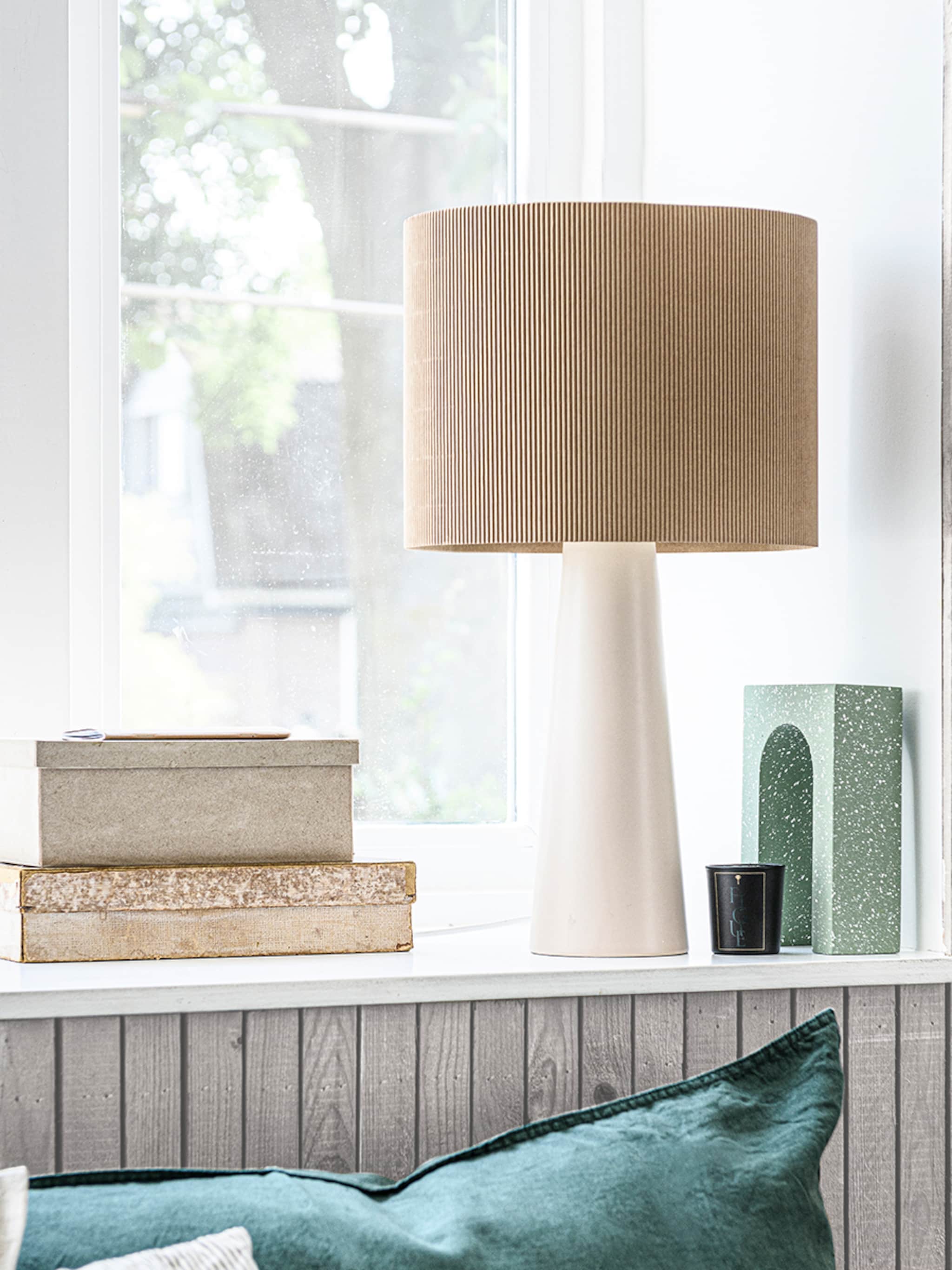 diy lamp van karton