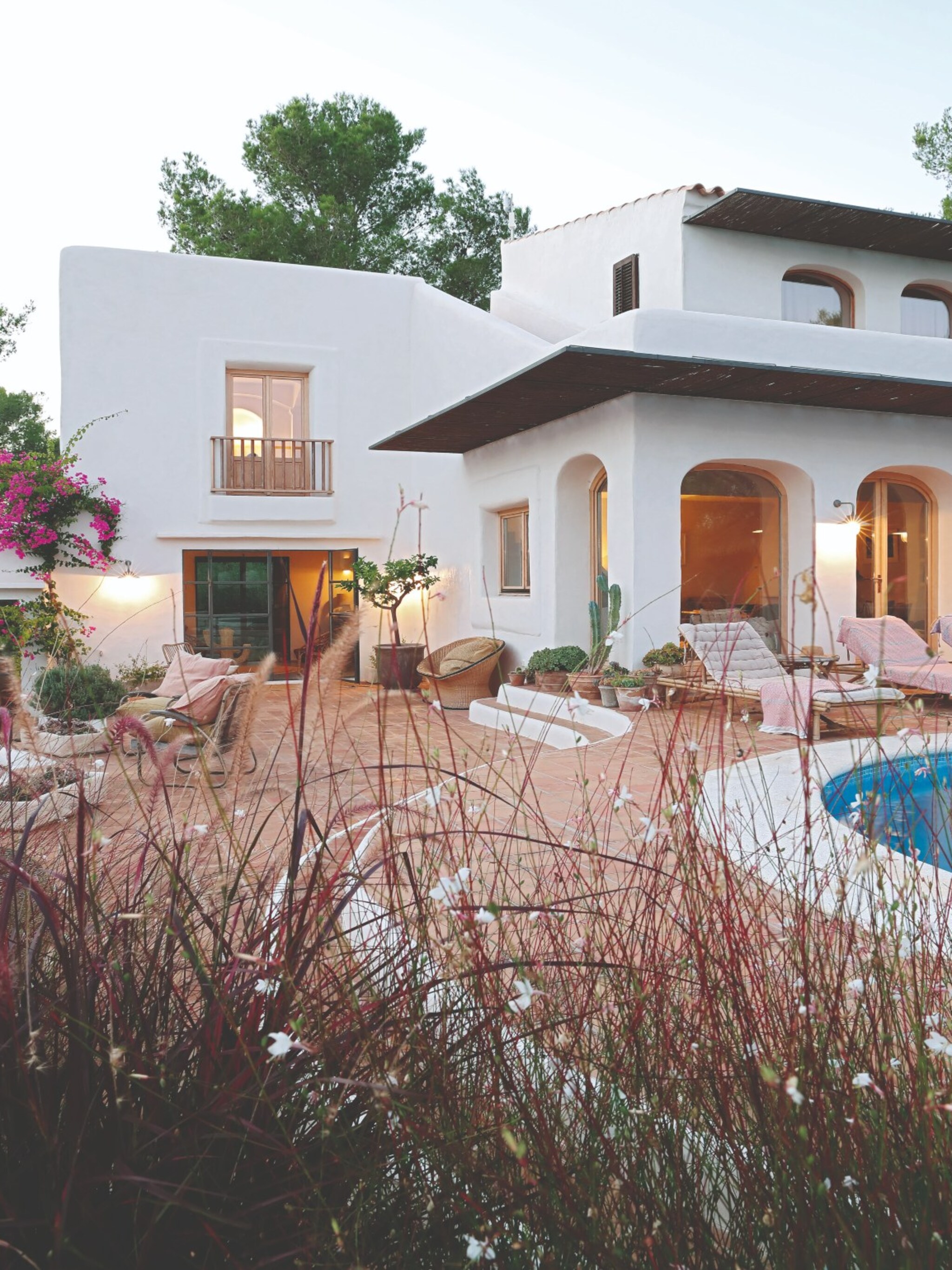 geef je tuin een luxe uitstraling met deze tuinmeubels