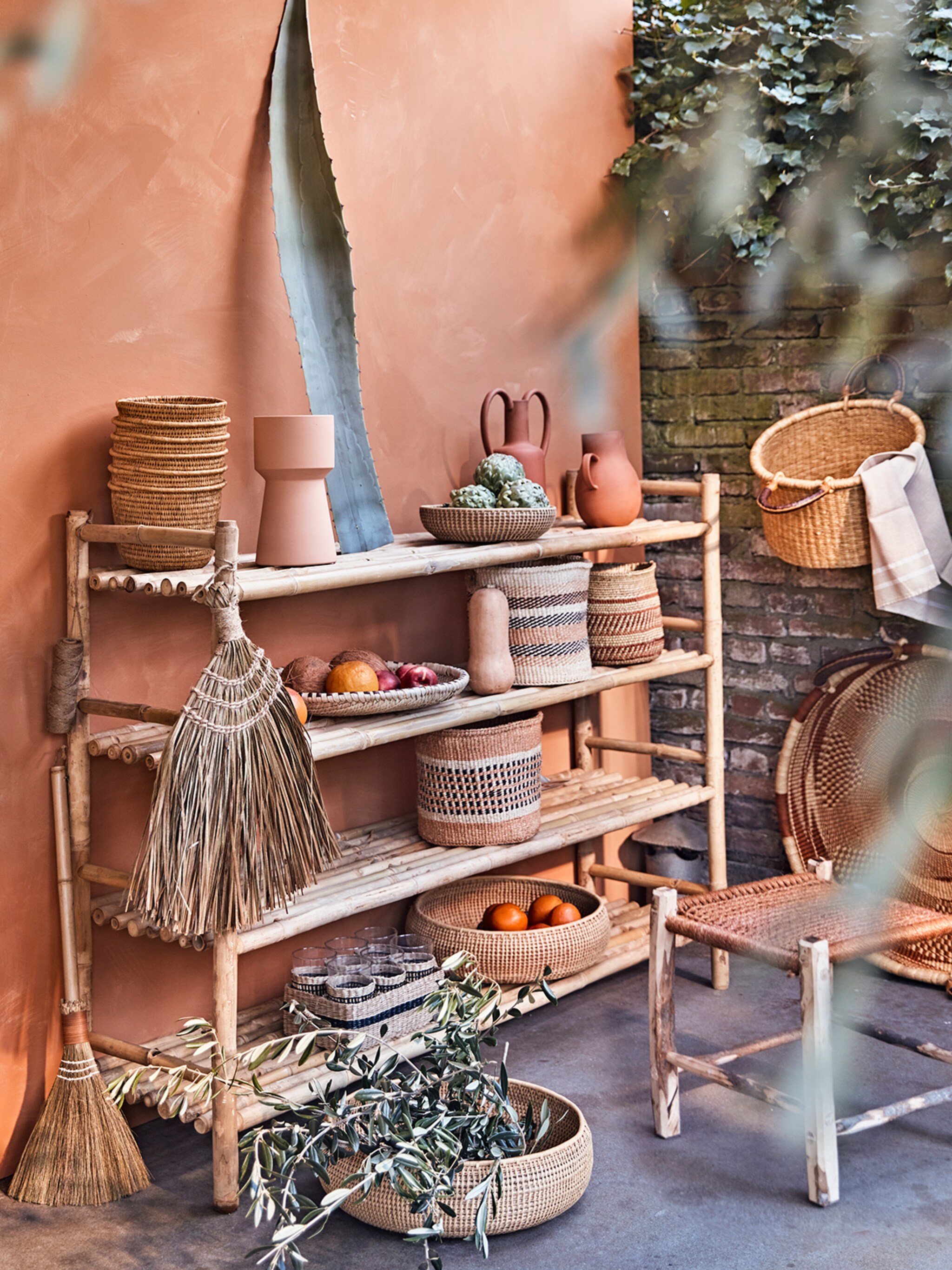 witte vlekken op terracotta zo komt het en zo kom je er vanaf