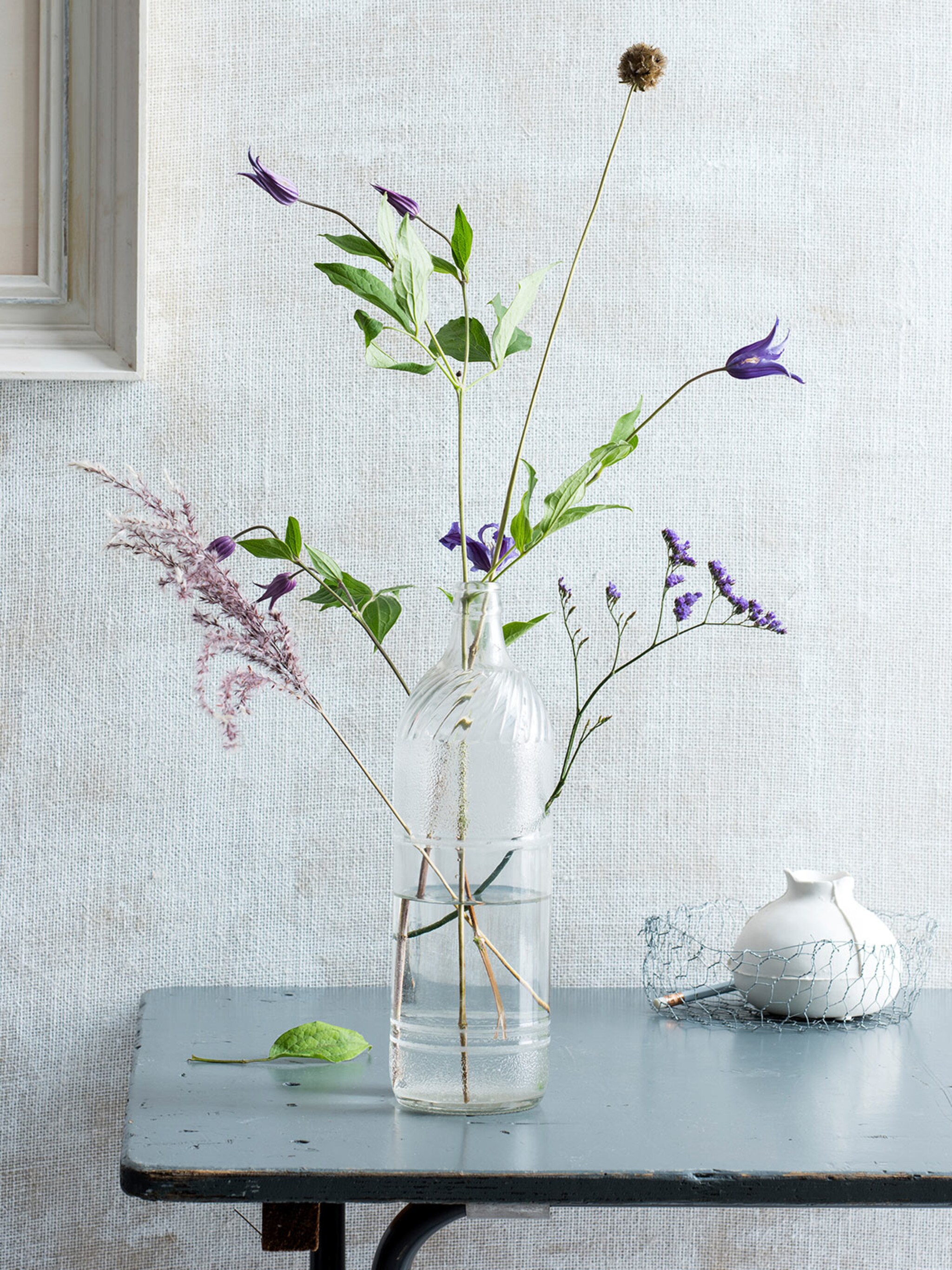 diy designvaas van een glazen fles