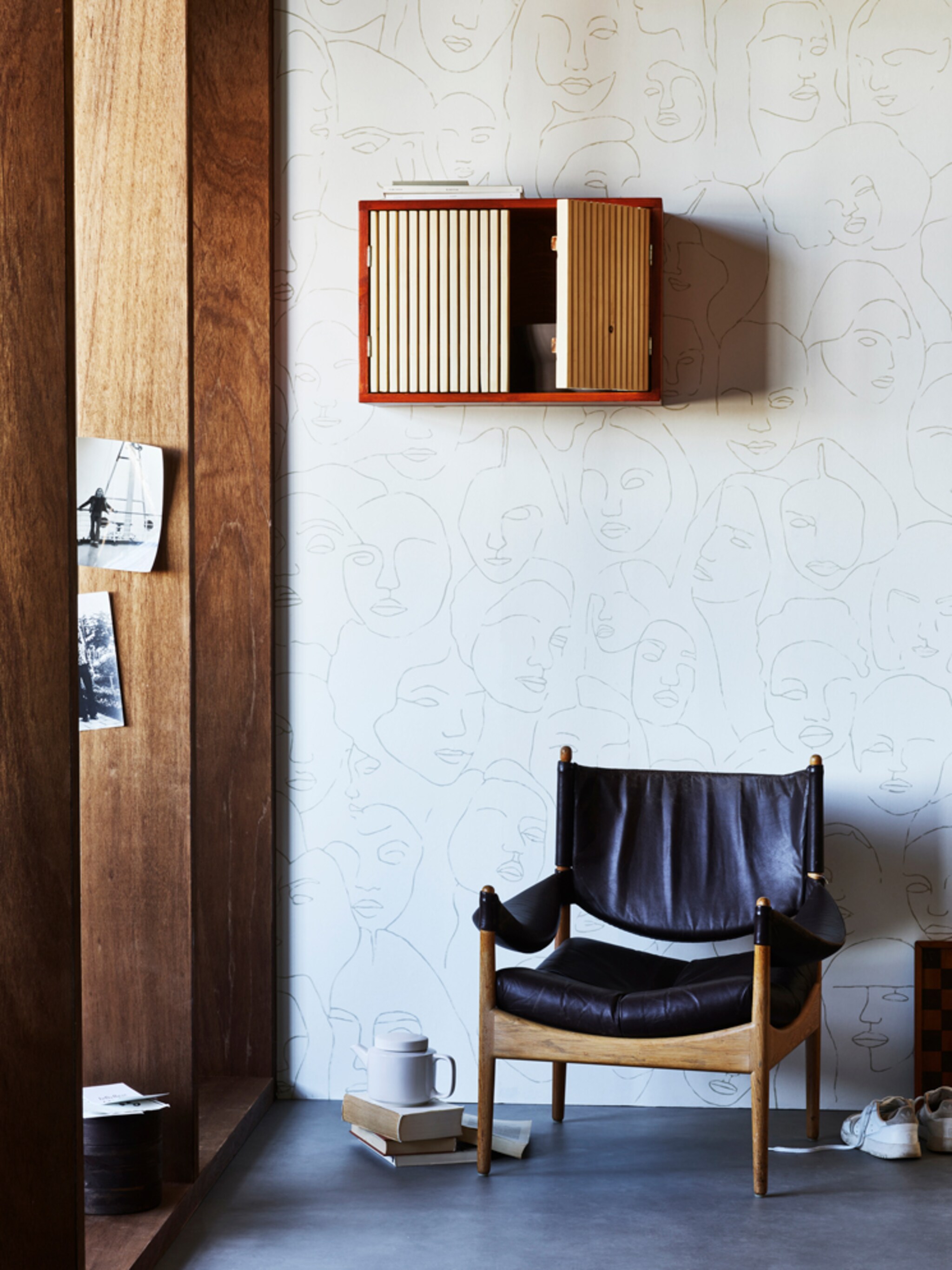 pick of the week faces behang van vtwonen