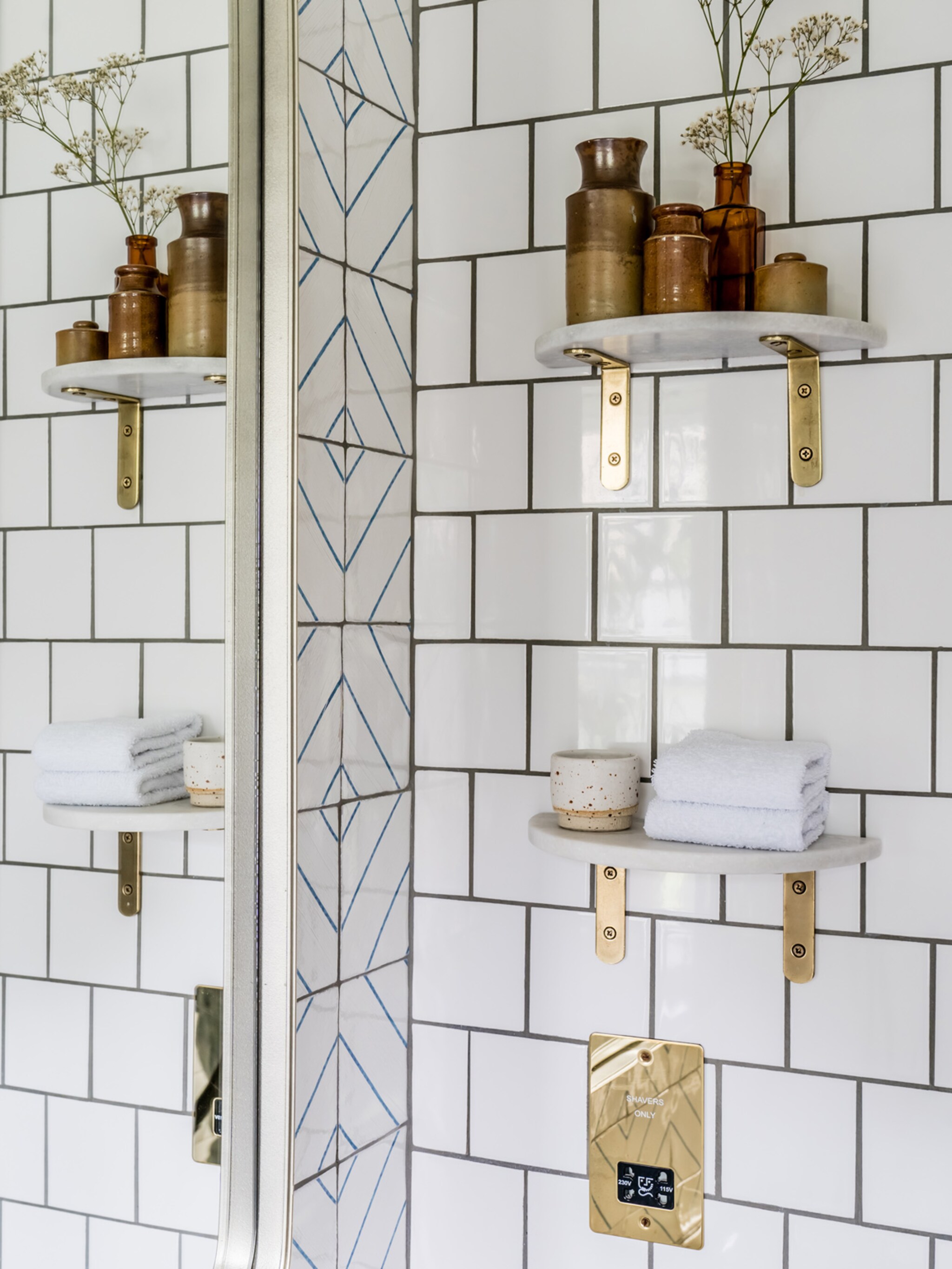 binnenkijken in een victoriaanse badkamer