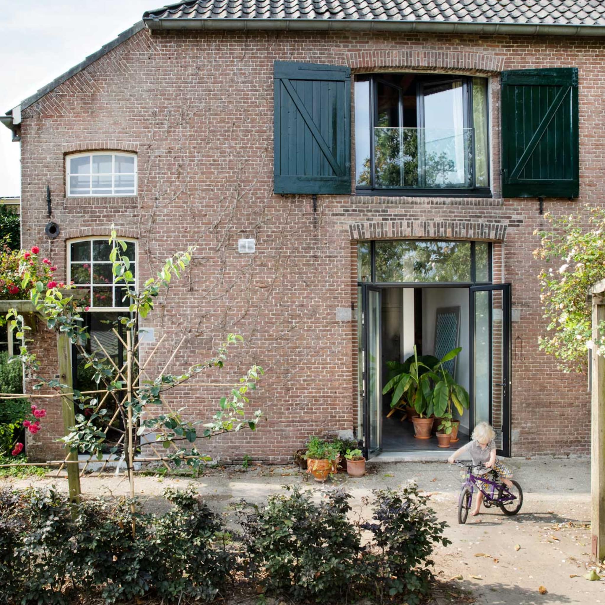 linkinbio - 20230424 - buitenkijken appelboerderij