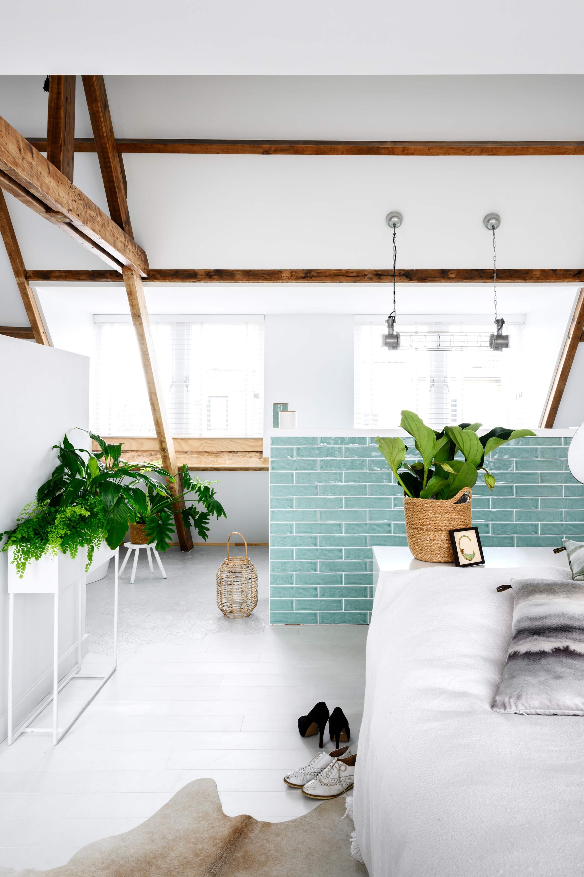 Plantbox ferm living, hanglamp vtwonen via Karwei.