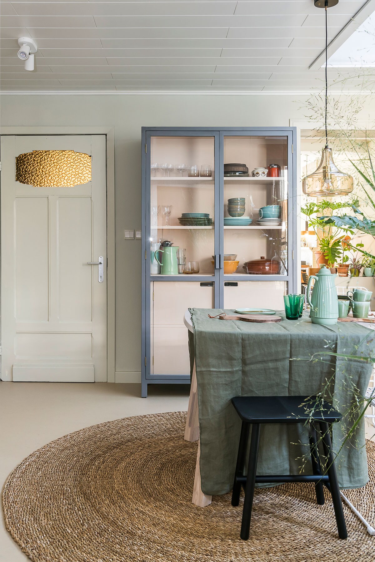 Vitrinekast, HKliving bij