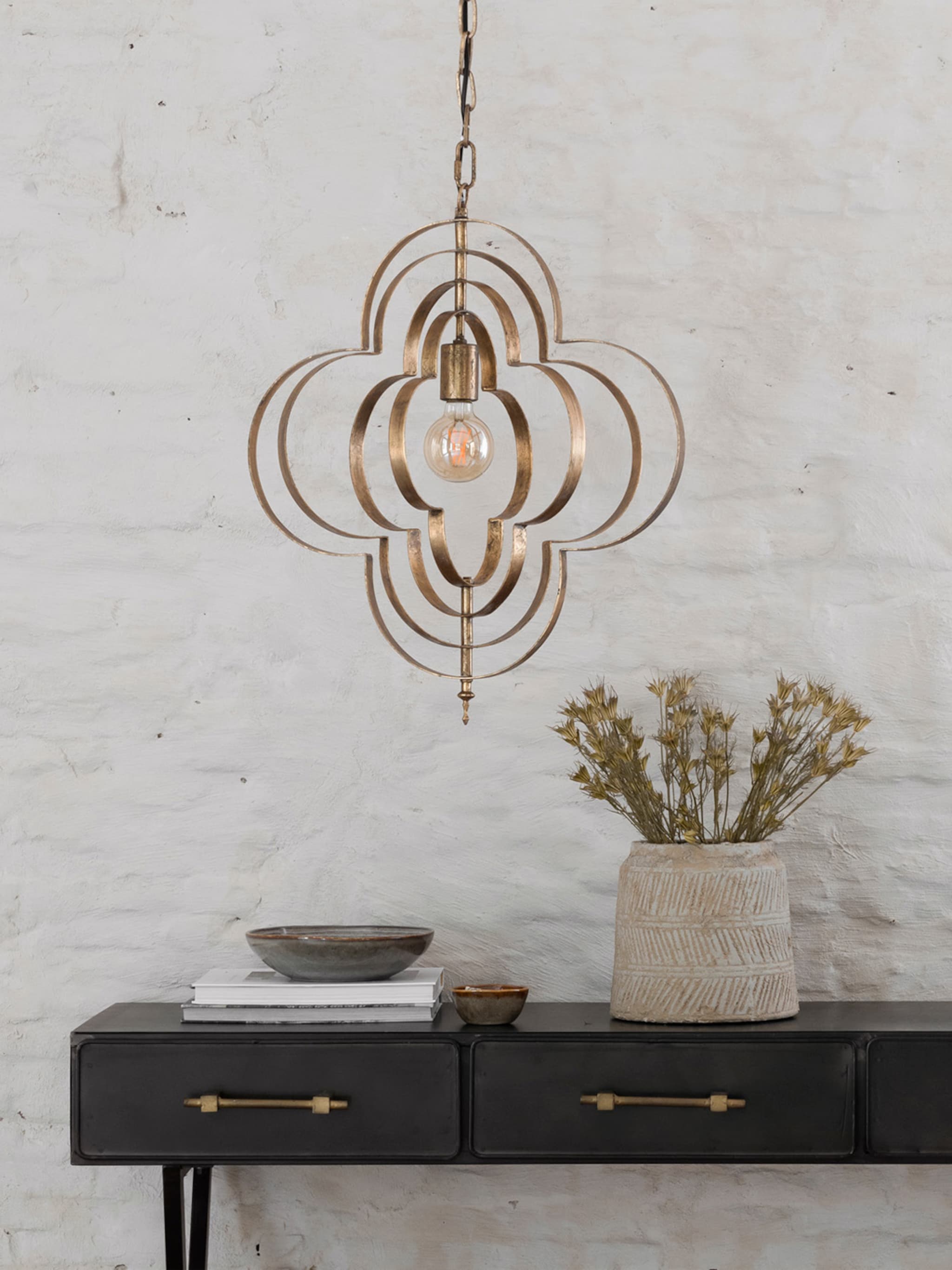 doe mee en win een chandelier hanglamp van de troubadour
