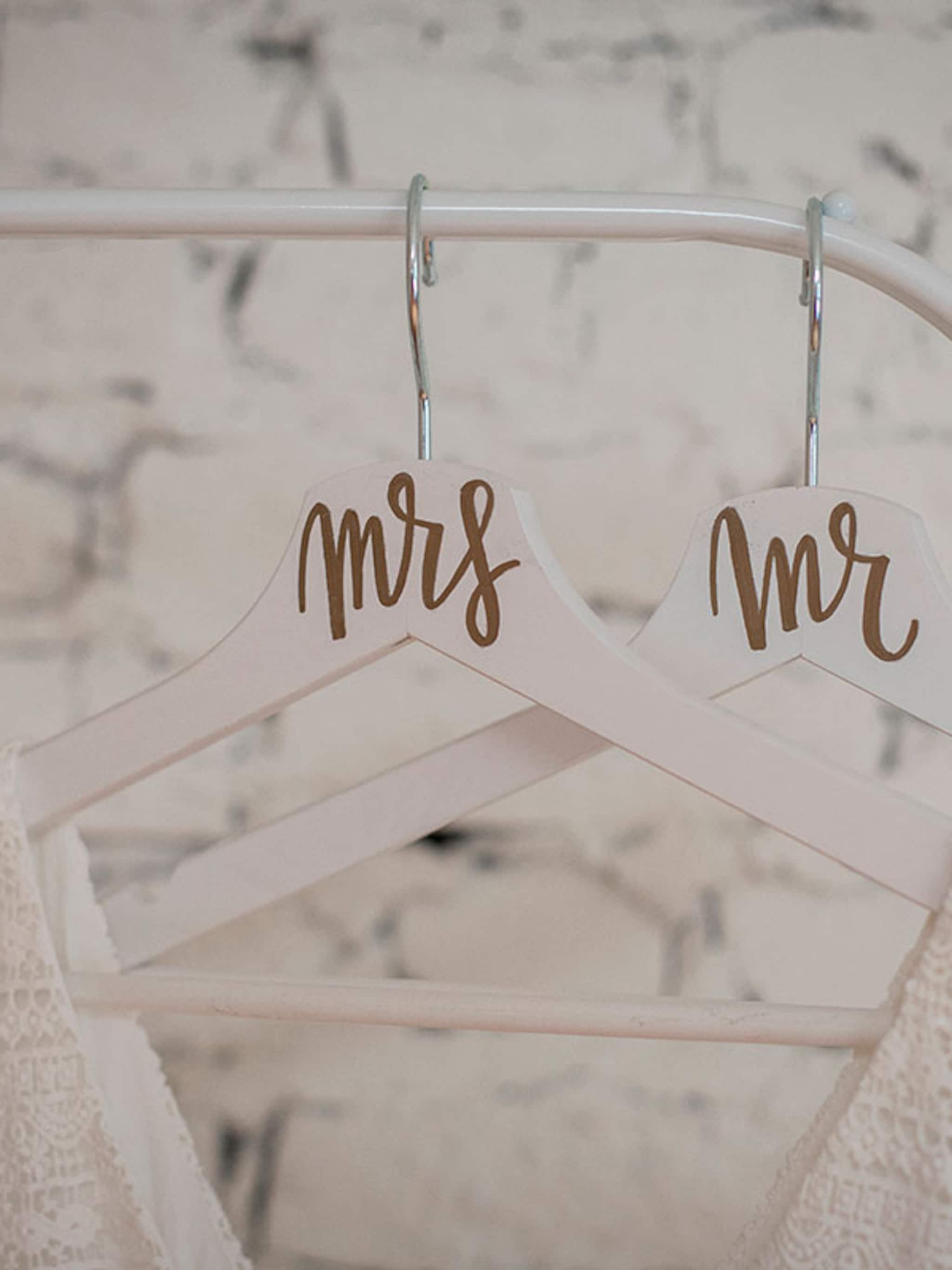 a pinterest wedding met handlettering