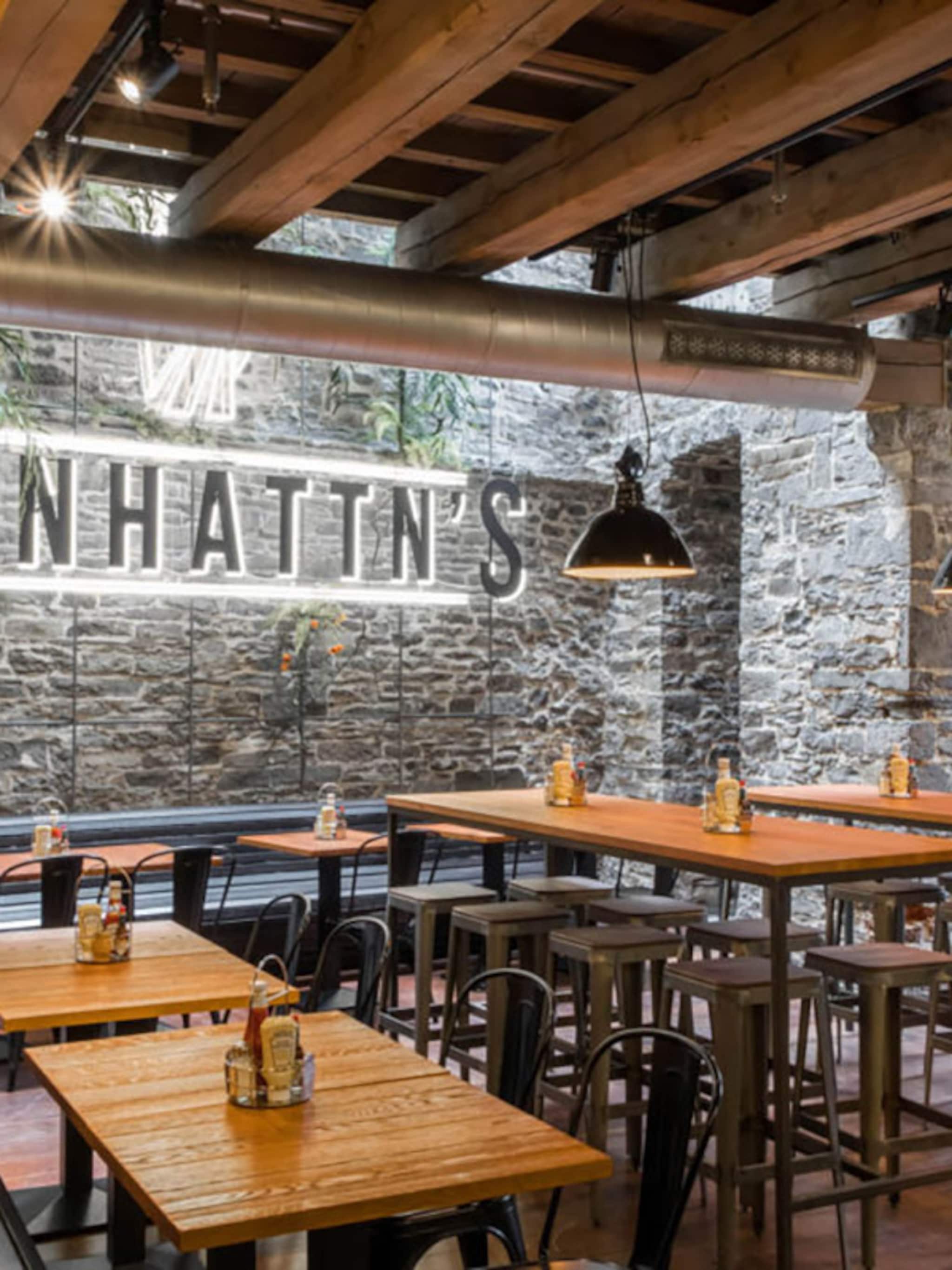 burgers smullen bij manhattn s in gent
