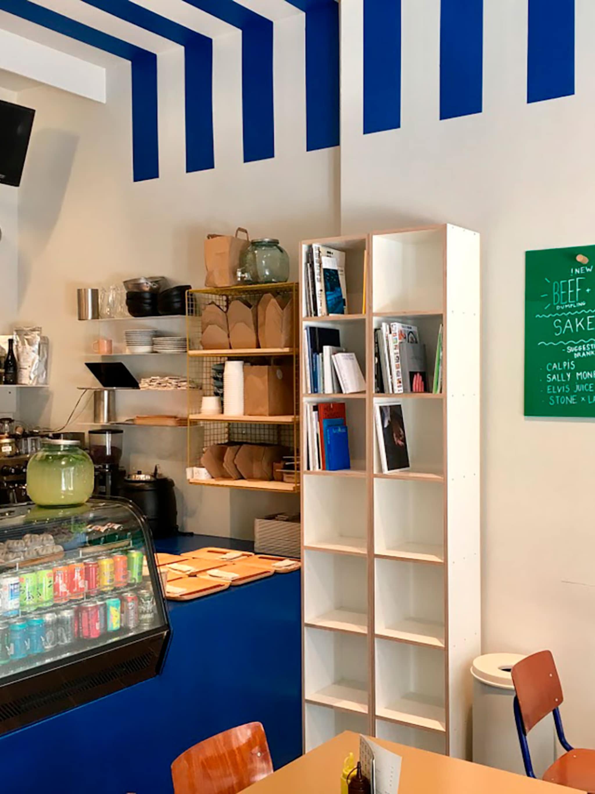 nieuw dumplingrestaurant steamy windows in gent