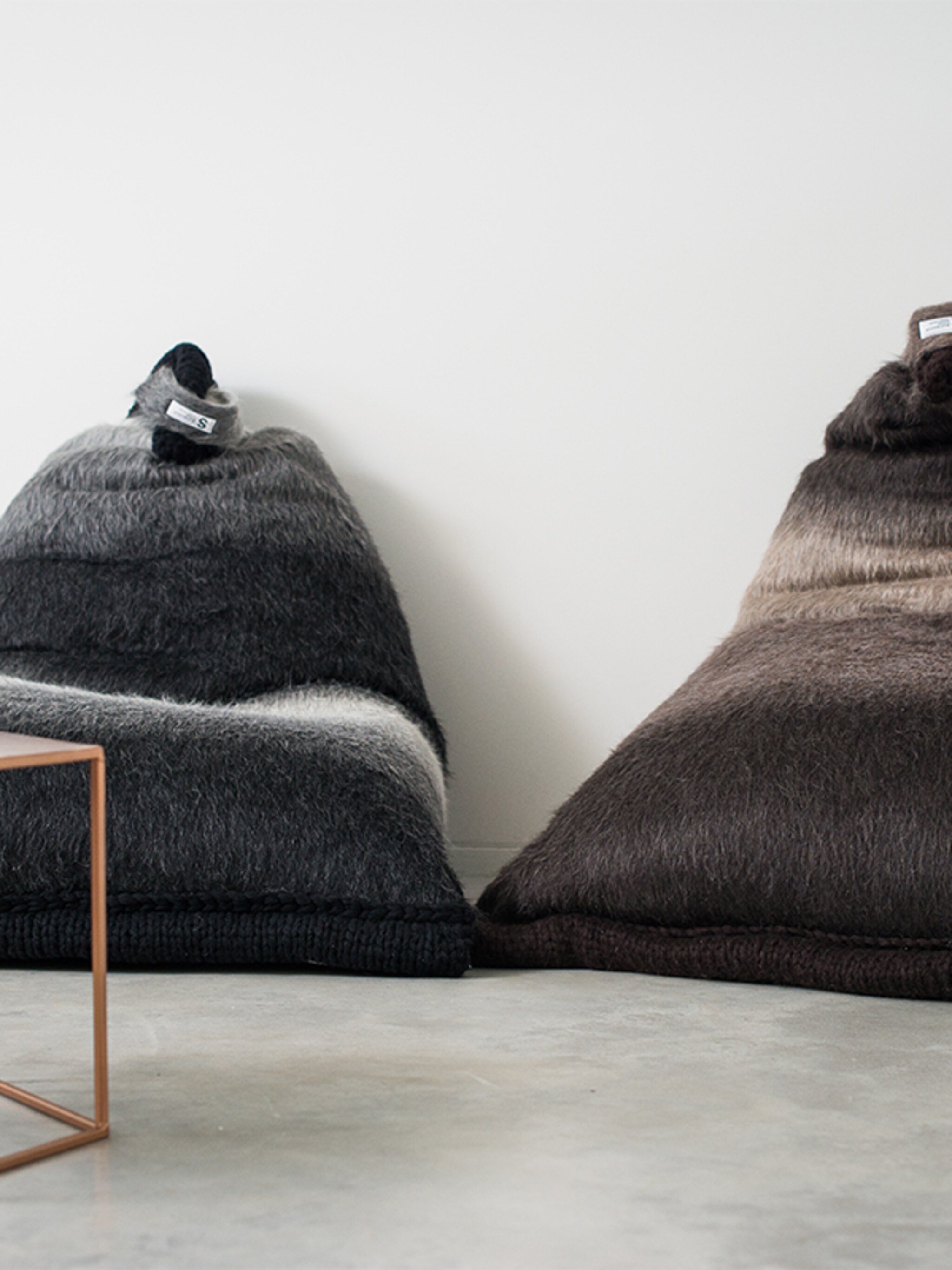 schrijf je in en win een luxueuze handgemaakte beanbag