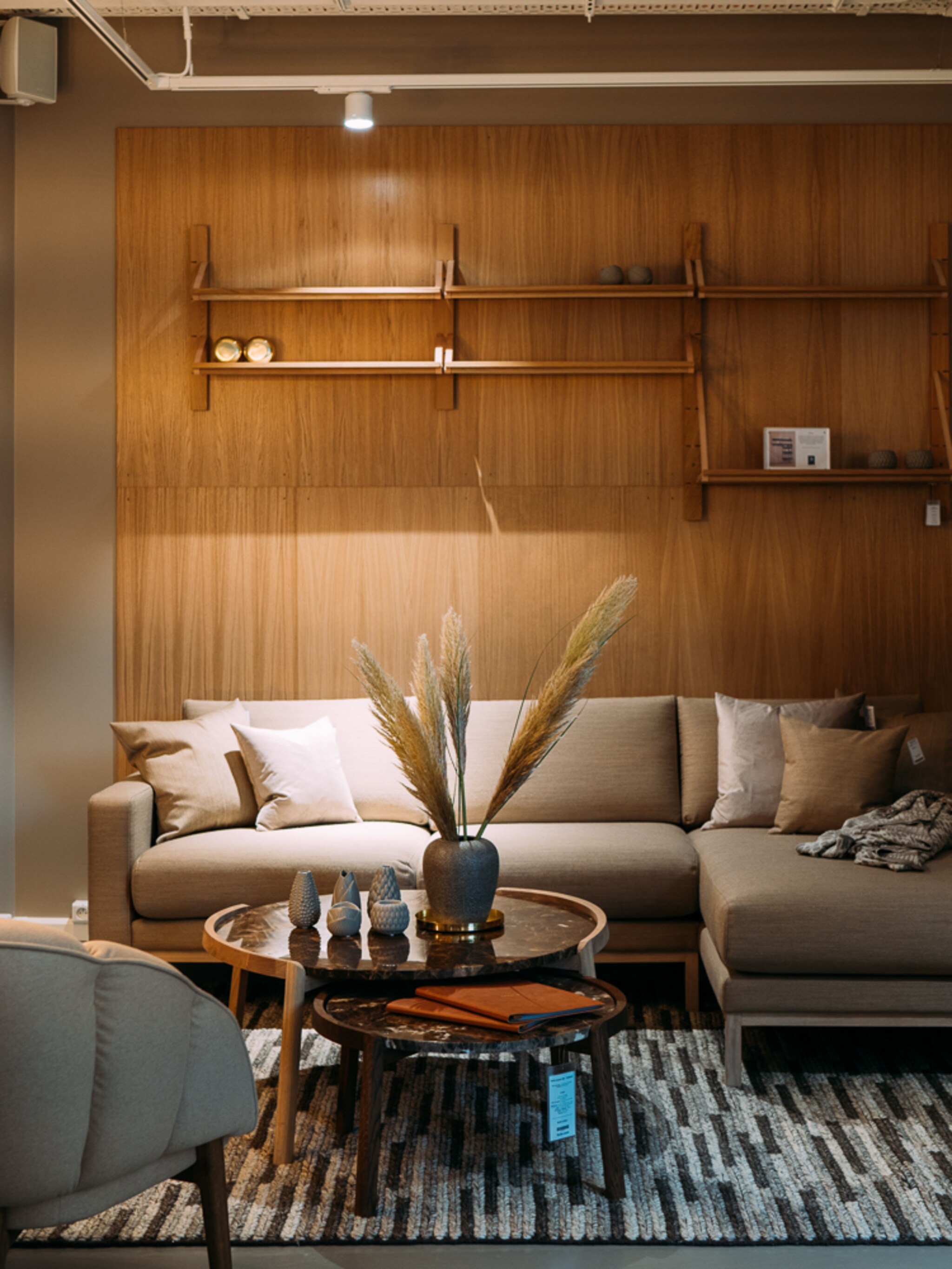 een nieuwe flagshipstore voor designwalhalla bolia in brussel