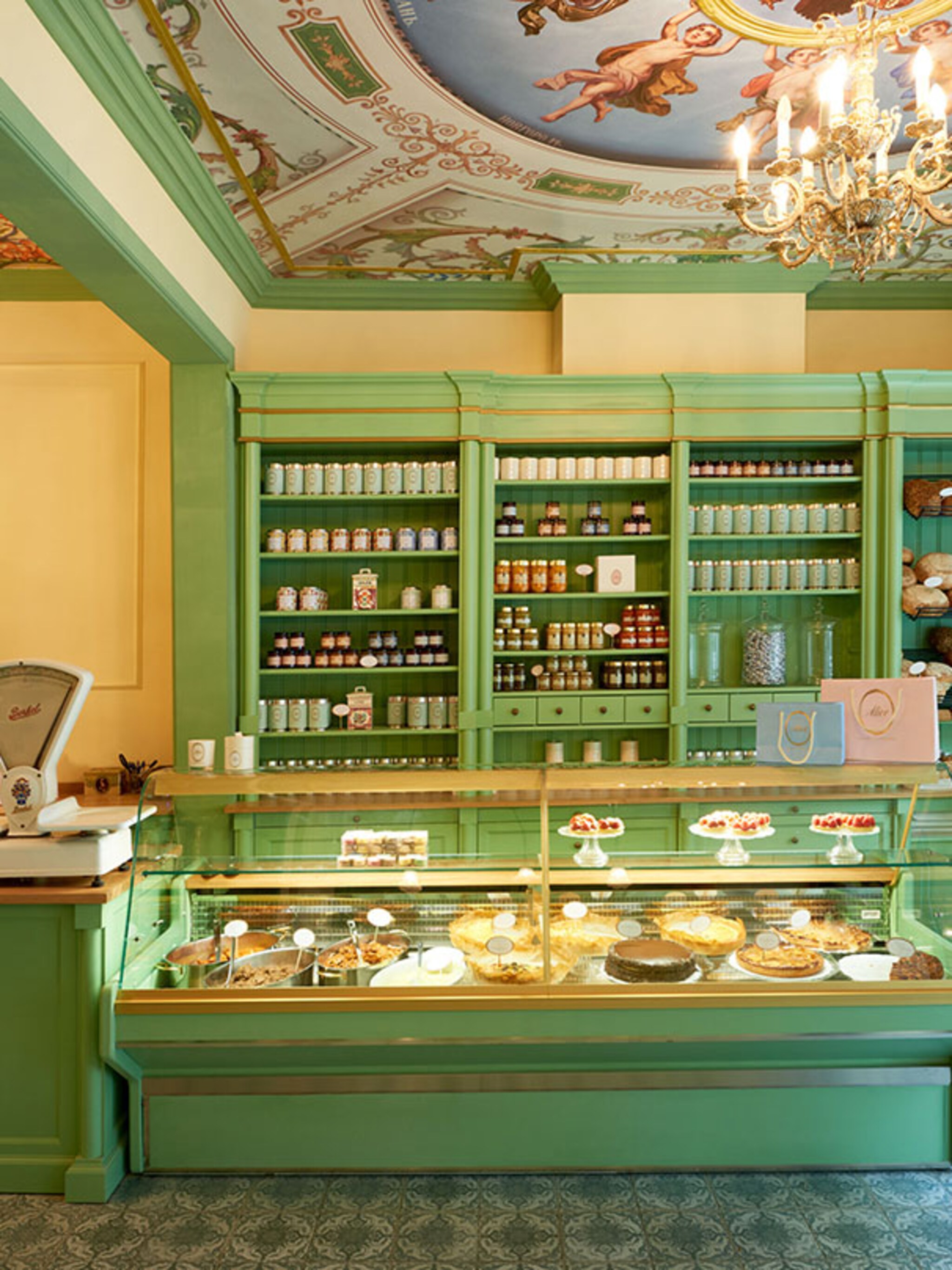 heerlijk gebak bij alice magasin in gent