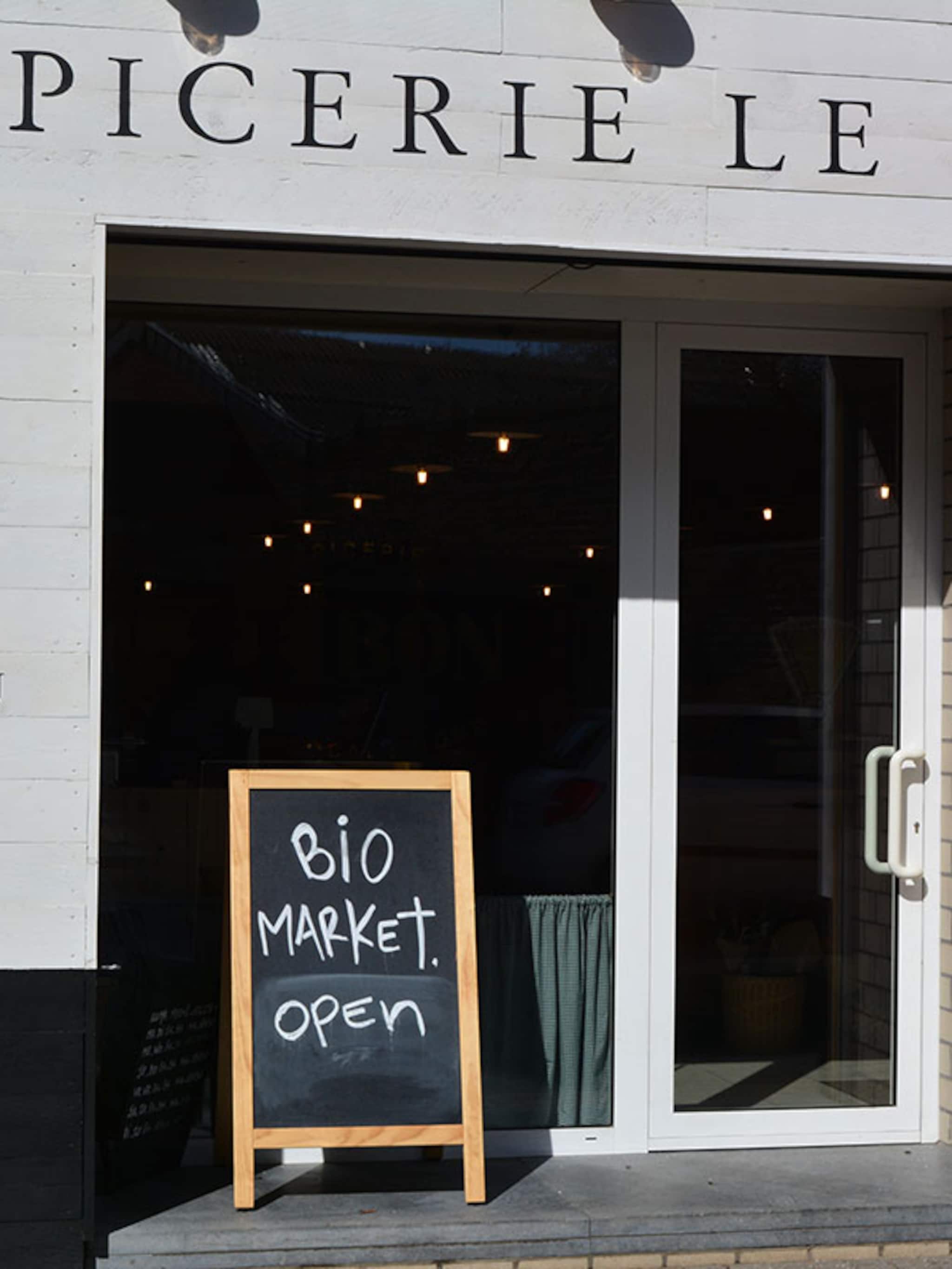 buurtwinkel epicerie le bon in sint genesius rode