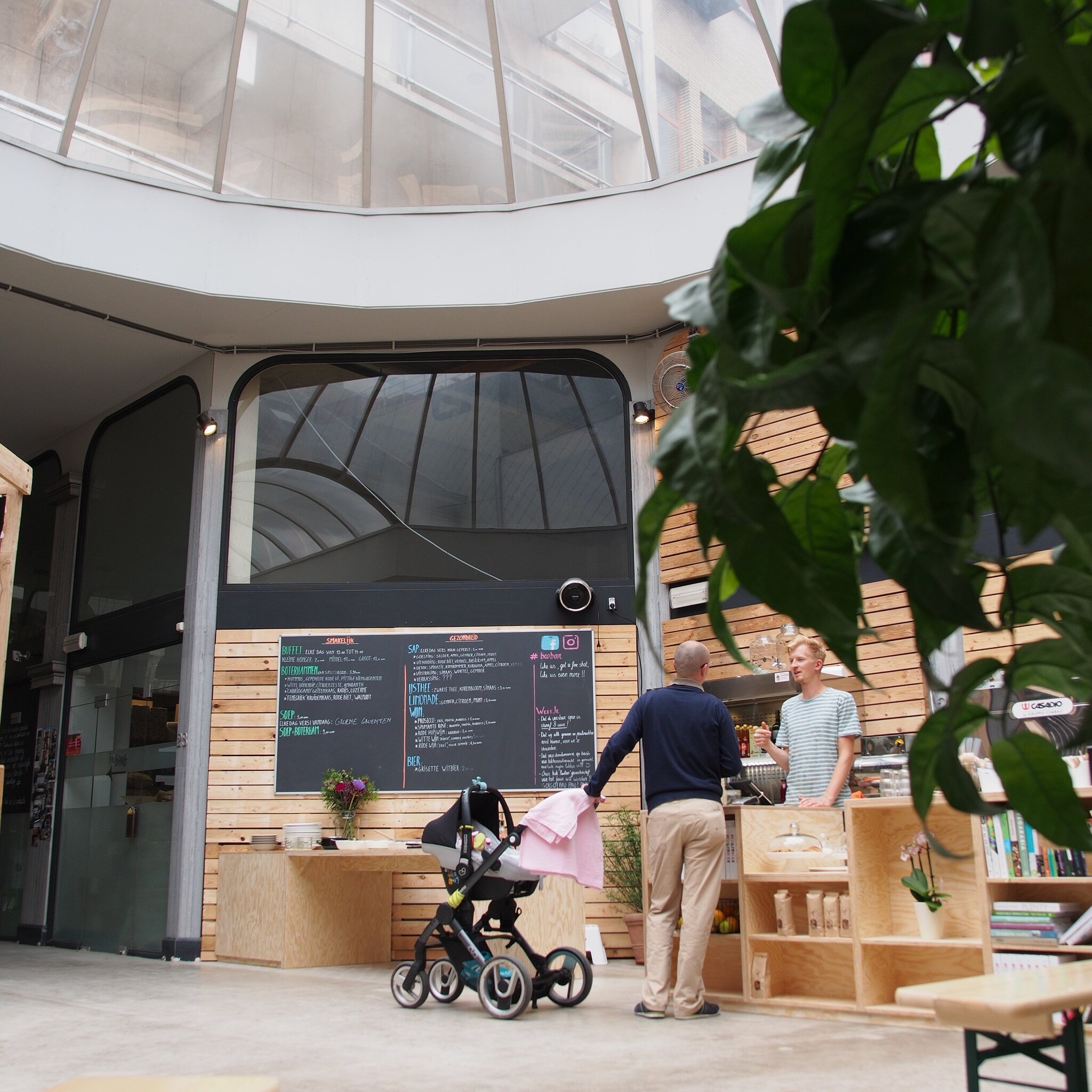 be o versmarkt in gent het walhalla voor foodies op 400 m2