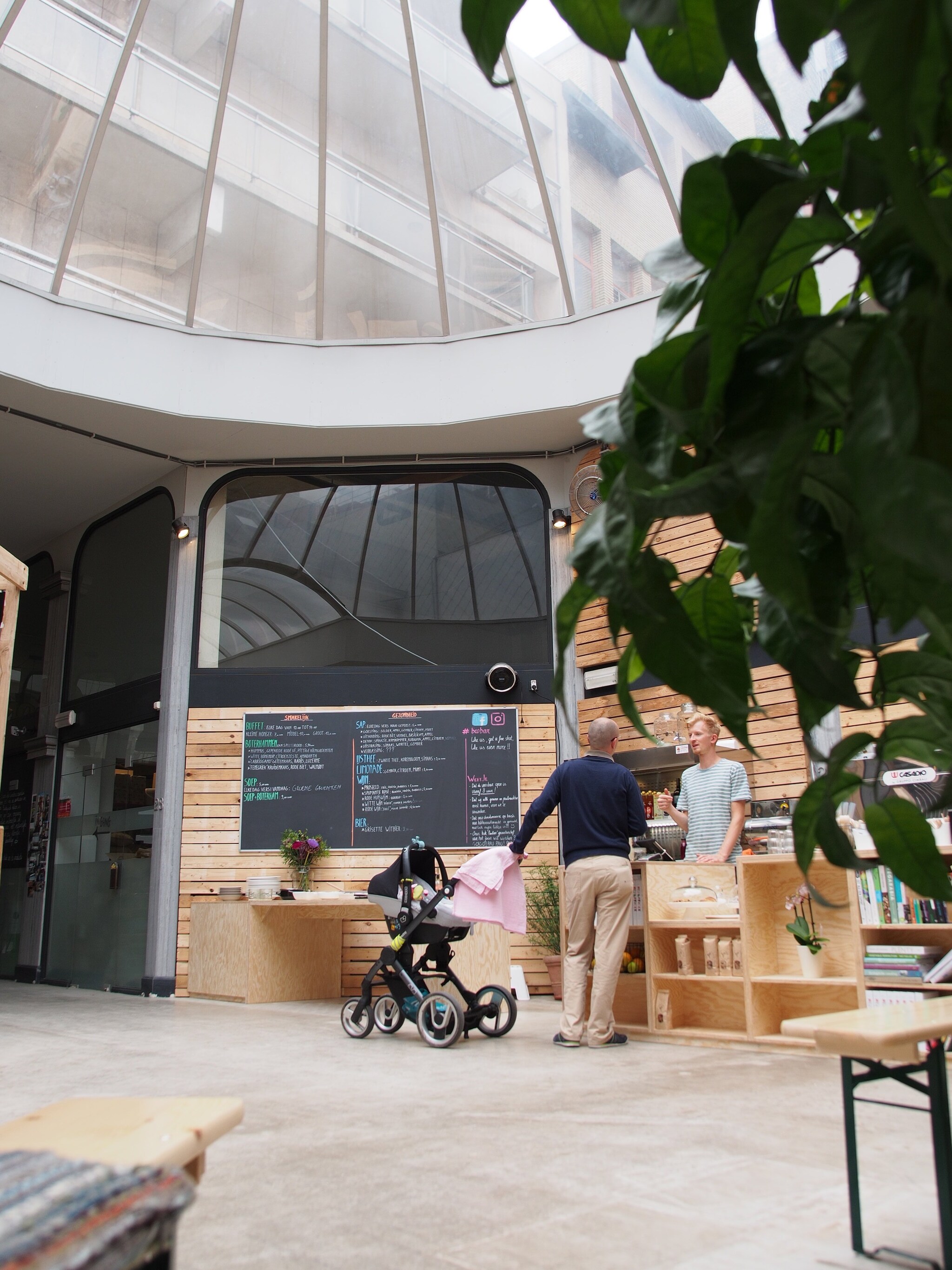 be o versmarkt in gent het walhalla voor foodies op 400 m2