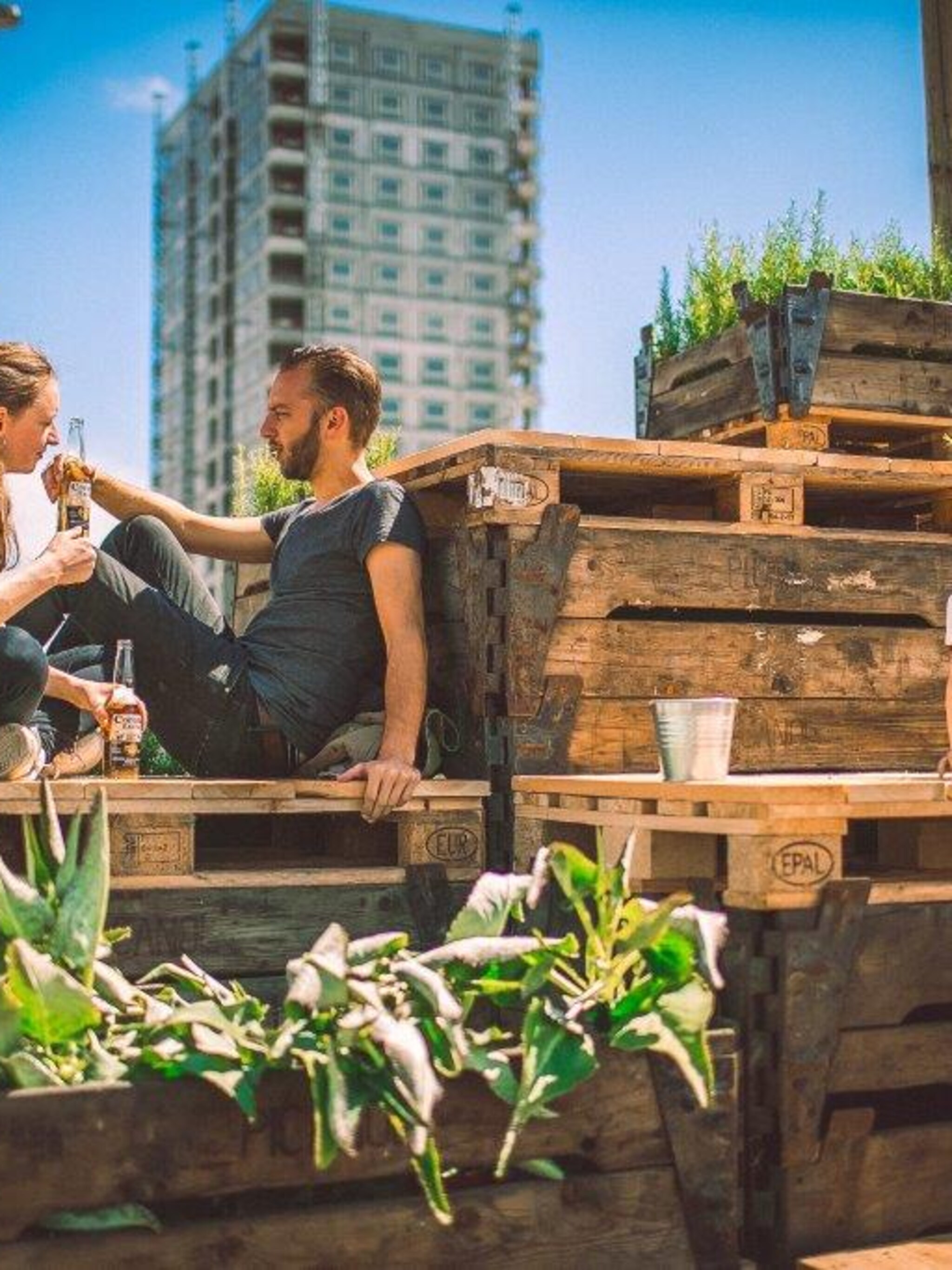 bohemien sfeer in summer pop up bar jardim