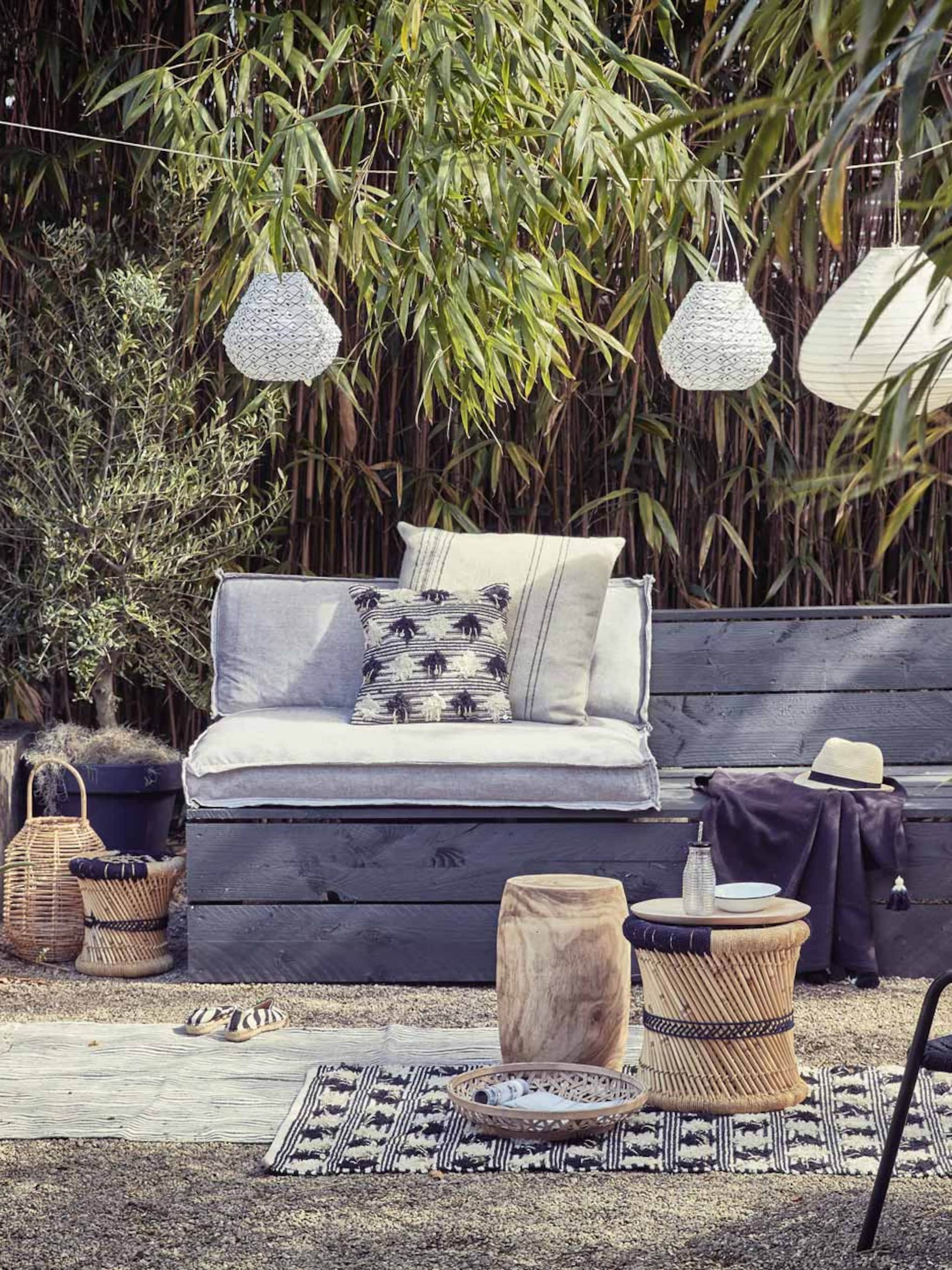 deze stoere tuinbank zorgt voor een goede zomer