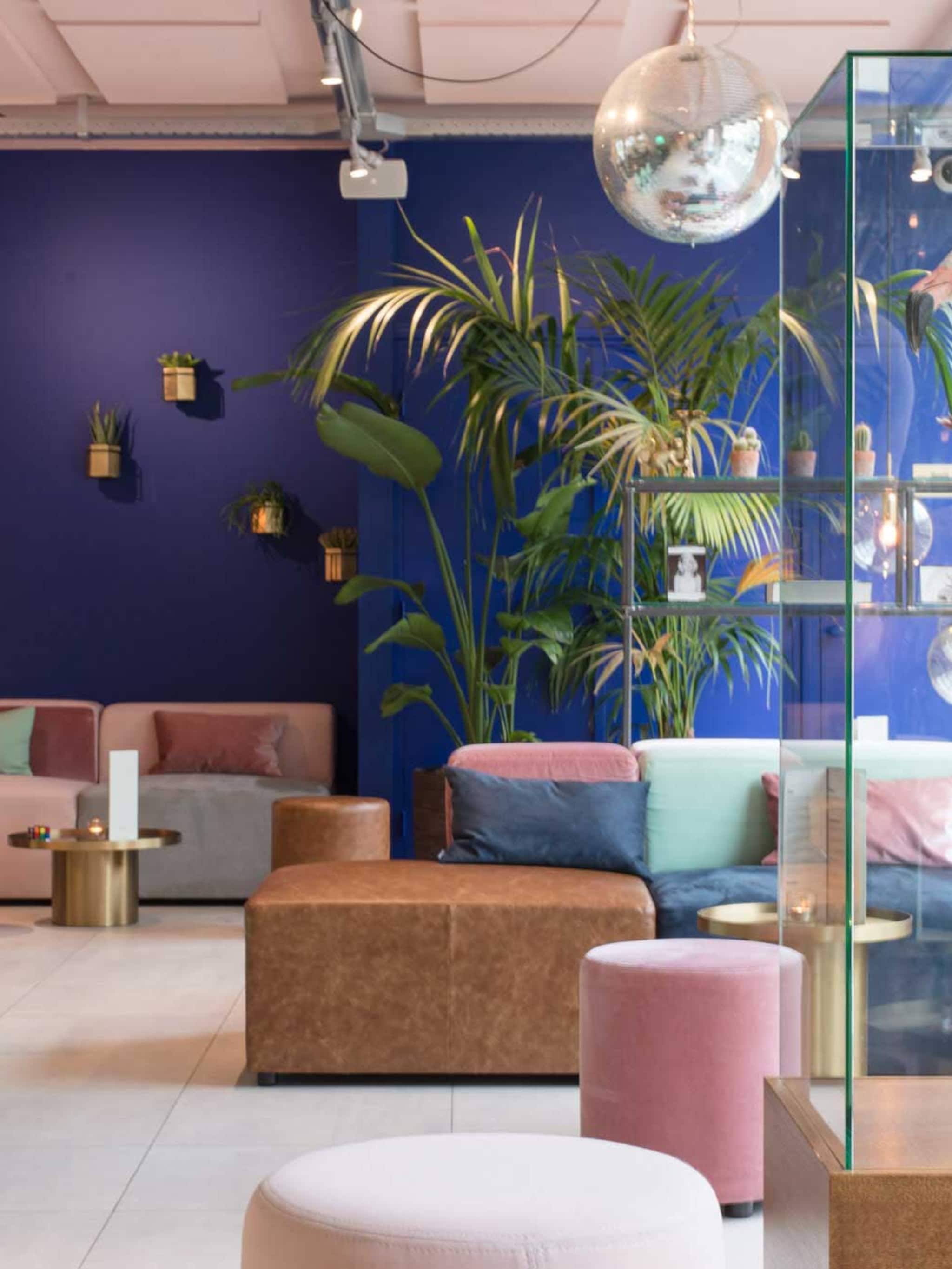 funky overnachten in hotel the dutch in maastricht