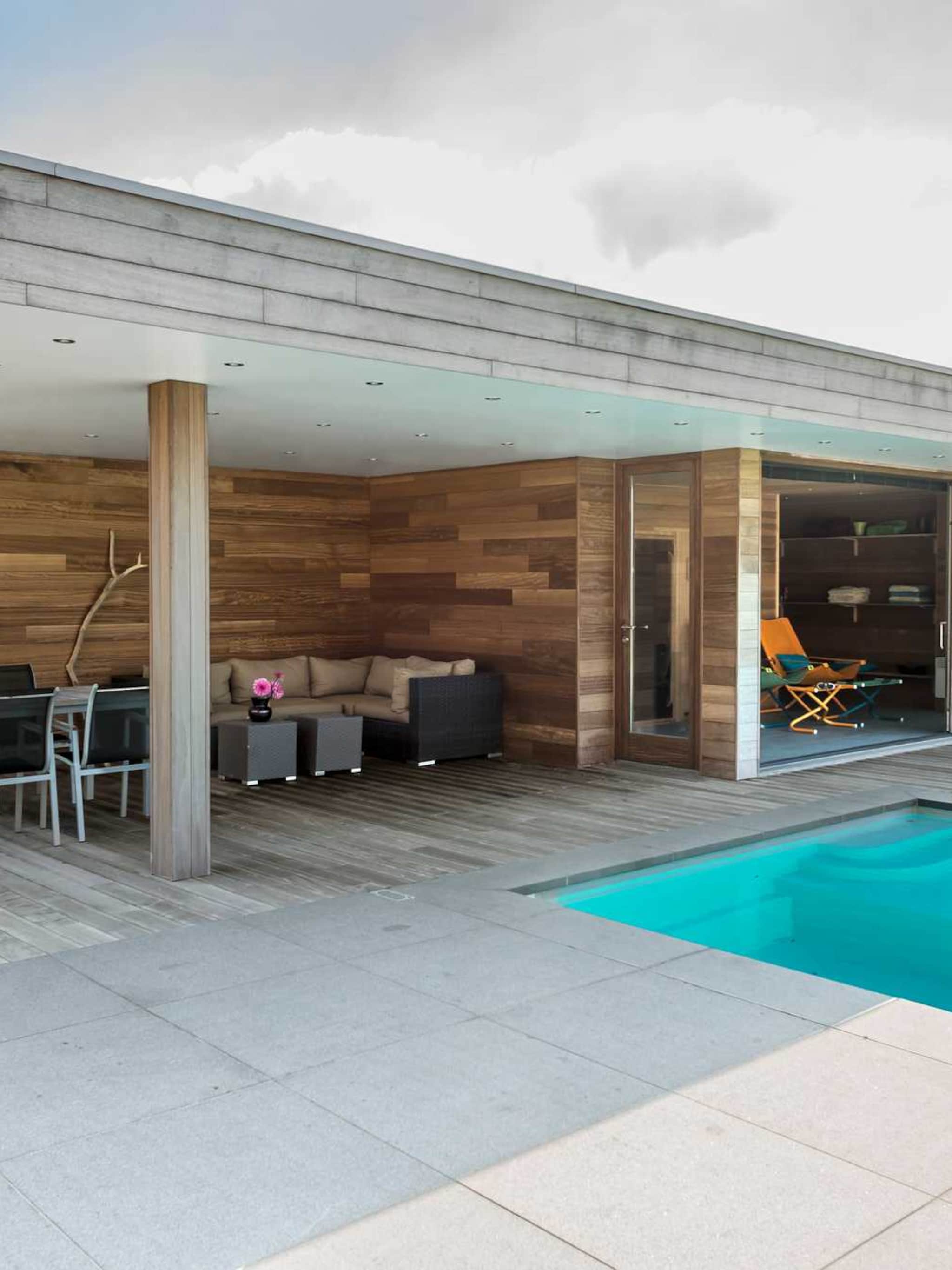 het poolhouse 5 x anders