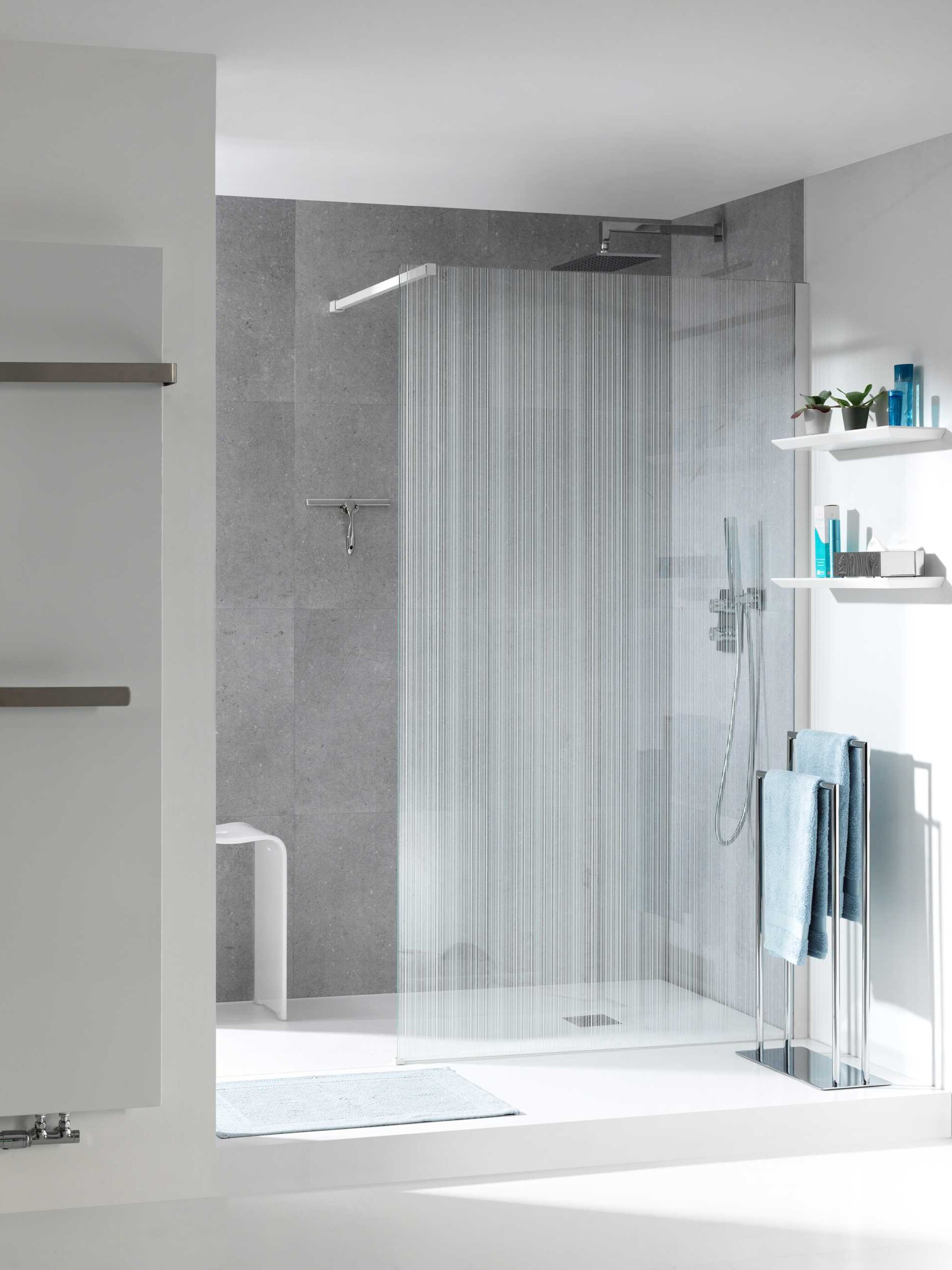 het juiste type douchewand voor je badkamer