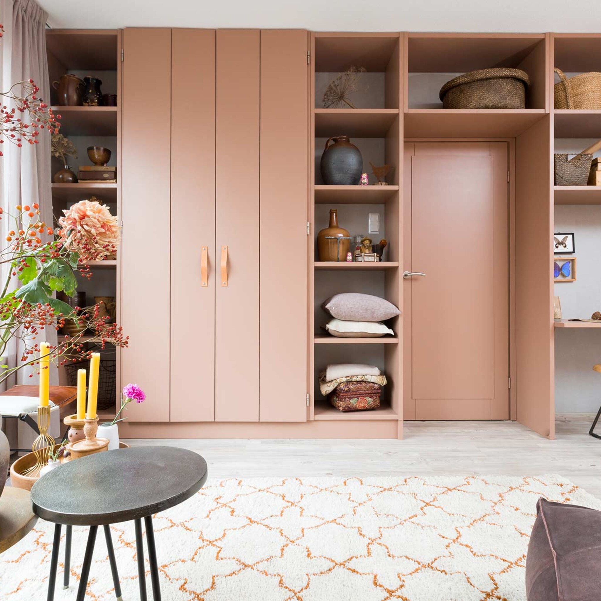 make over naar sfeervol huis met roze tintje