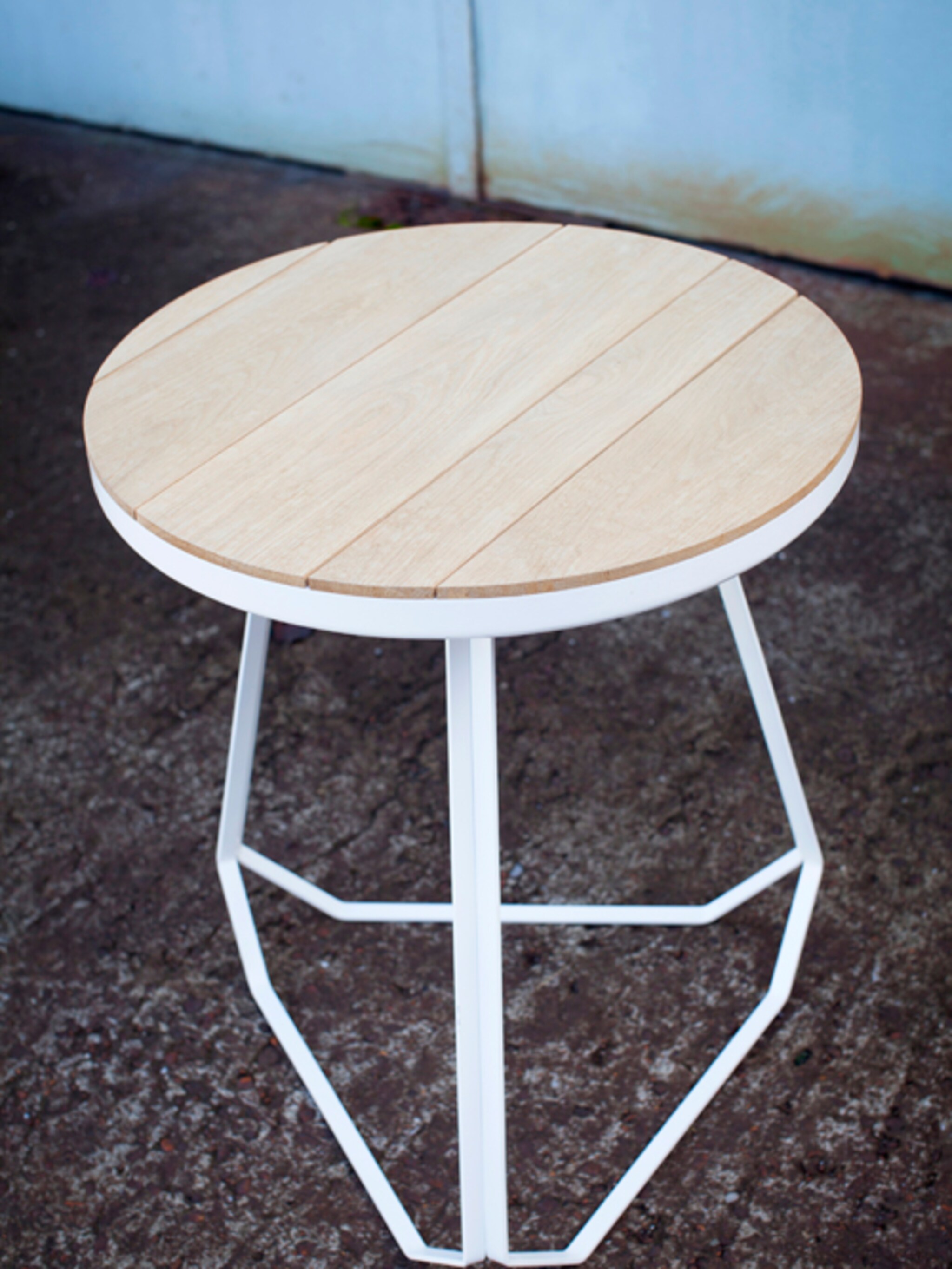 ontwerp je eigen stoere bijzettafel