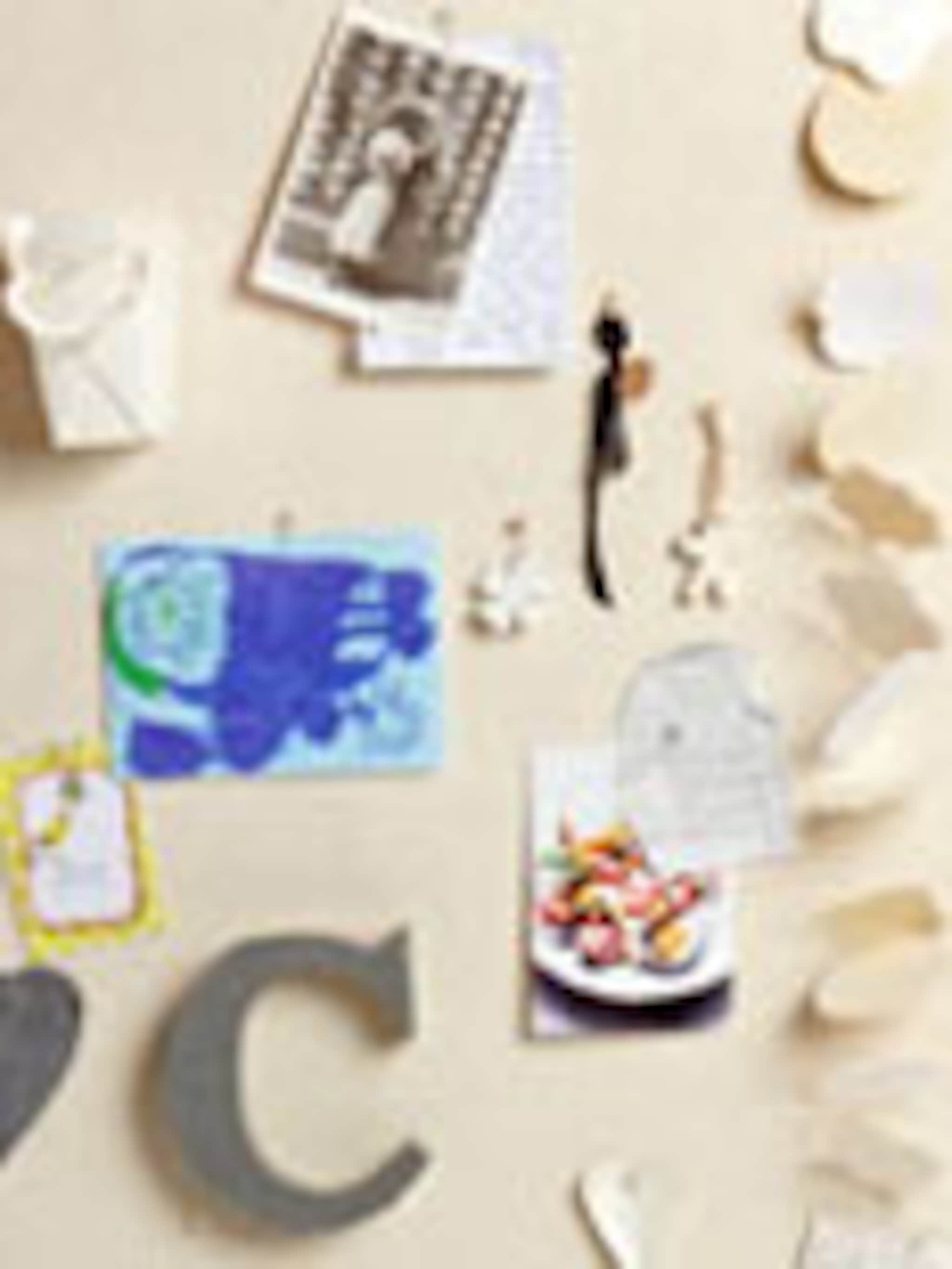 prikbord in blauwtinten