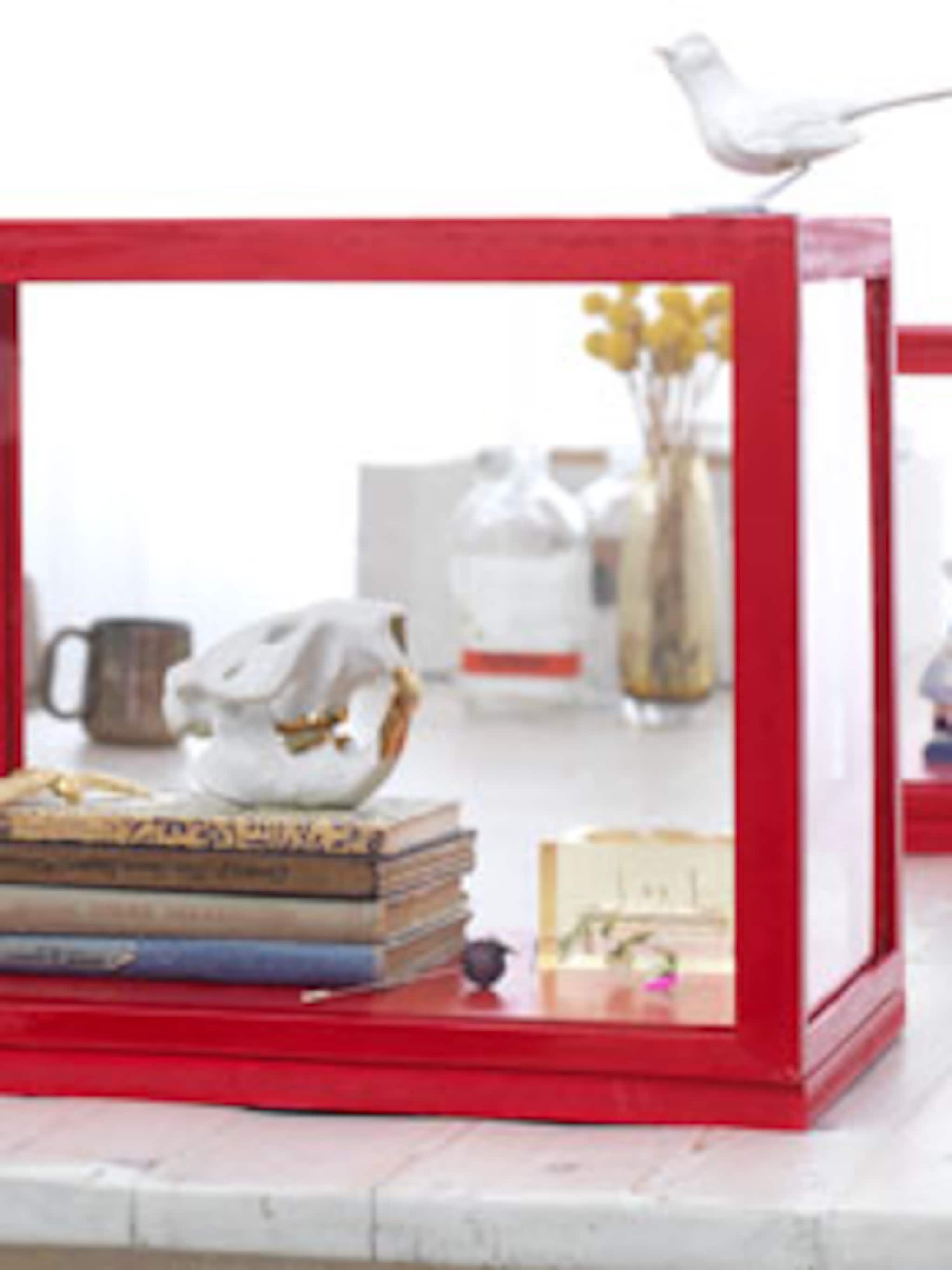 vul een vitrine met een persoonlijke verzameling