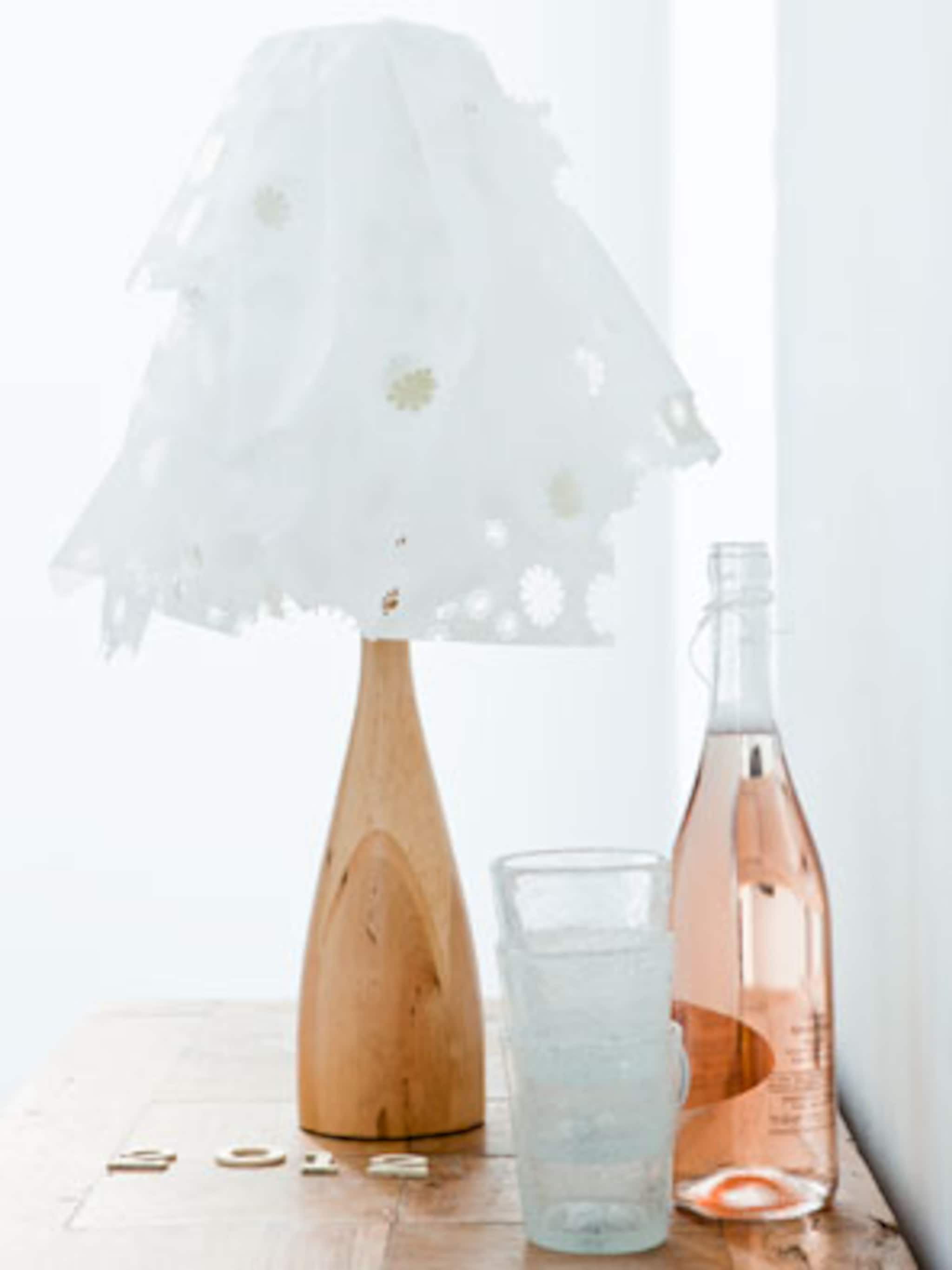 maak een originele papieren lamp