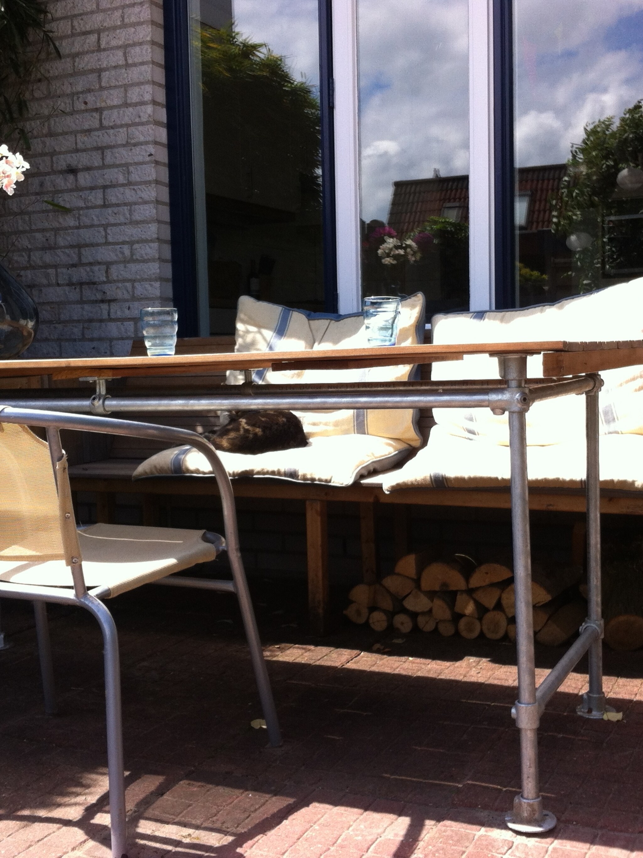 tuinbank houtopslag tuintafel