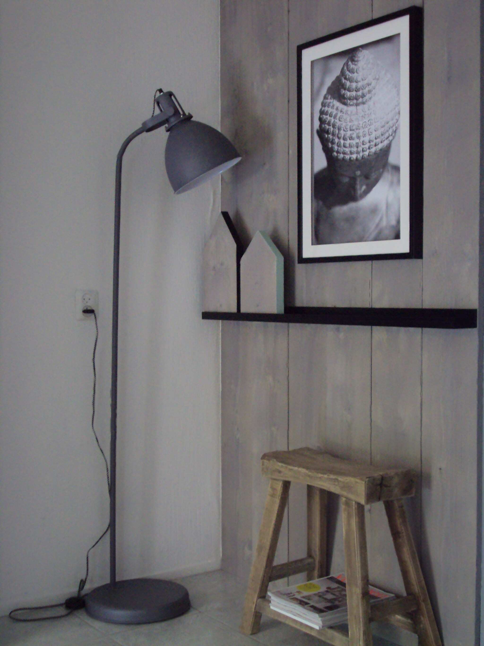 wand van steigerhouten planken