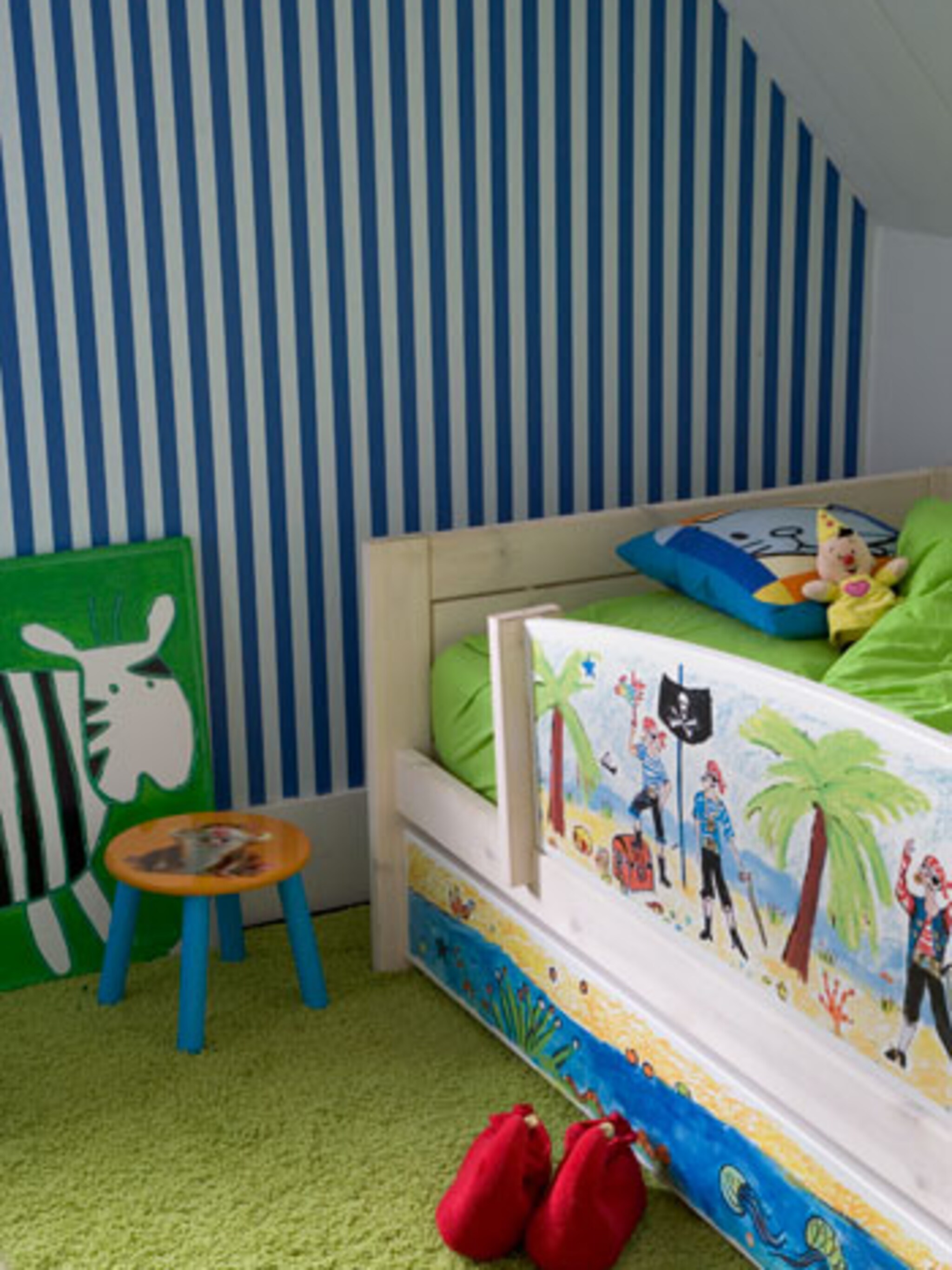 maak de kinderkamer stoer met een echt piratenbed