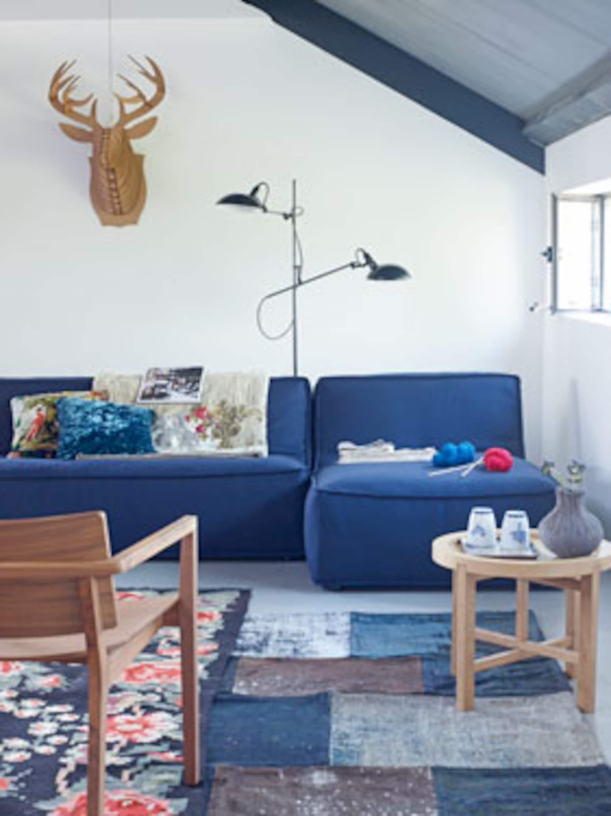 aardekleuren in de woonkamer naturel en stoer