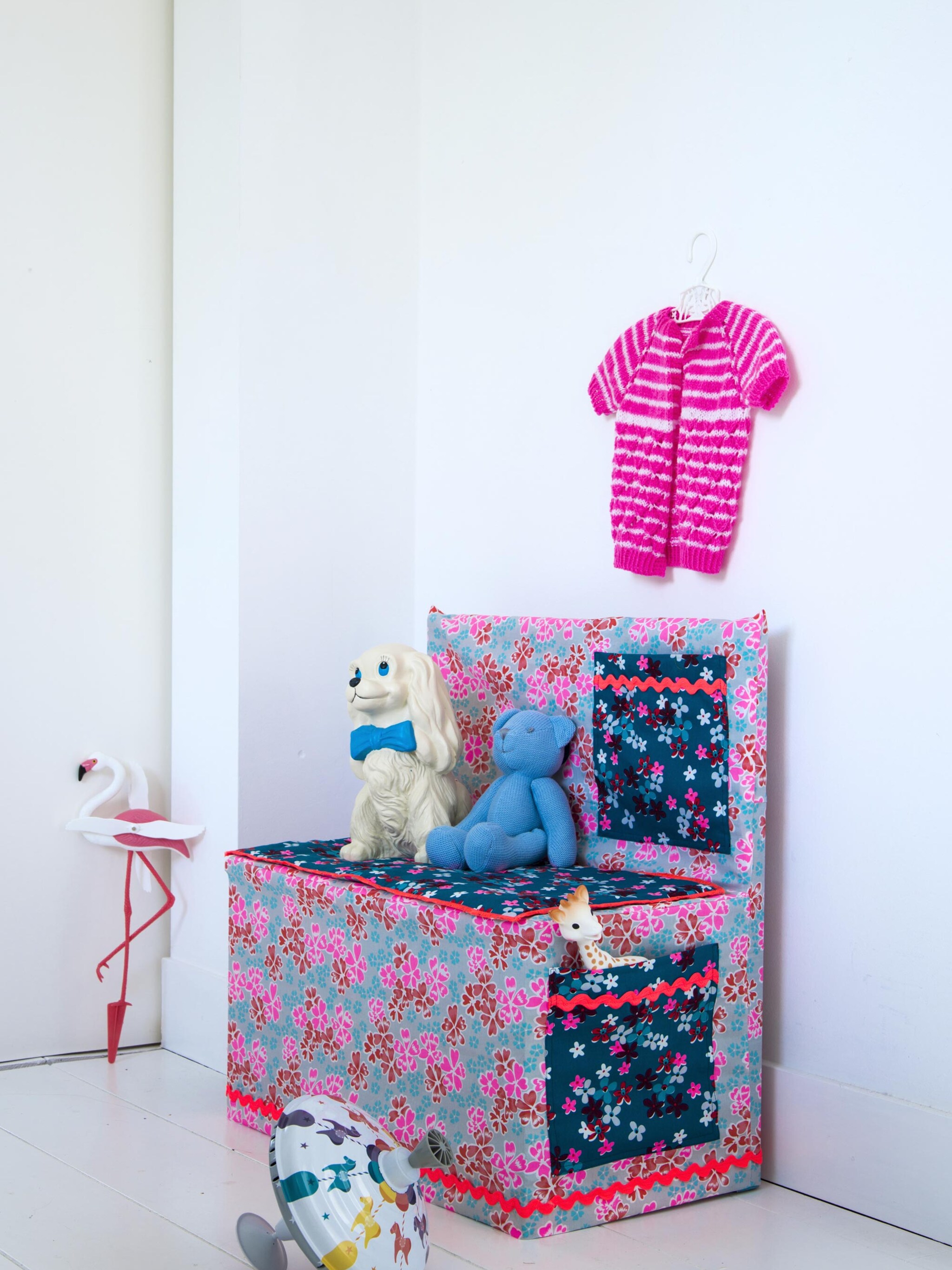 bekleed bankje voor de kinderkamer