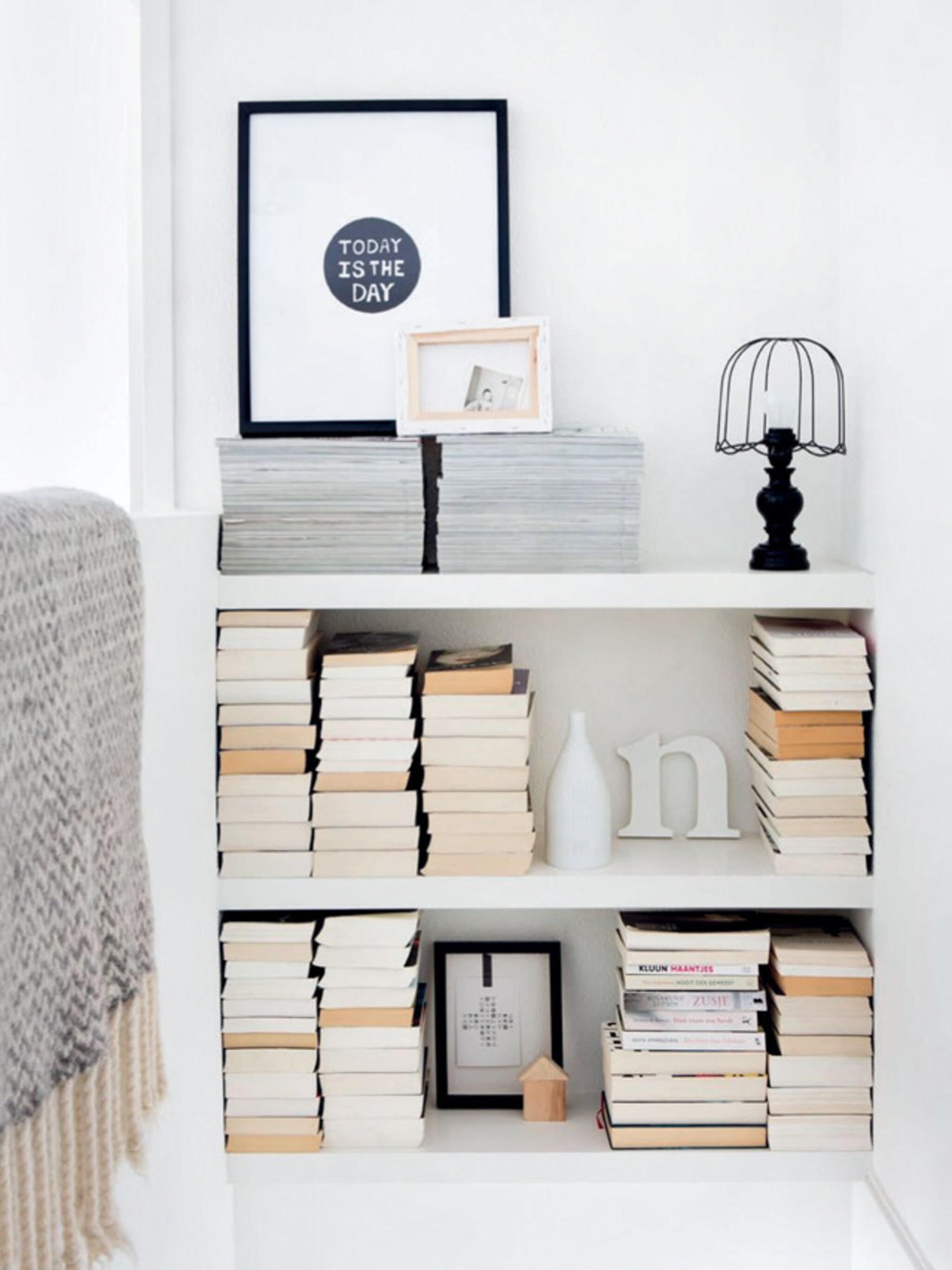 diy boekenkast in het trapgat