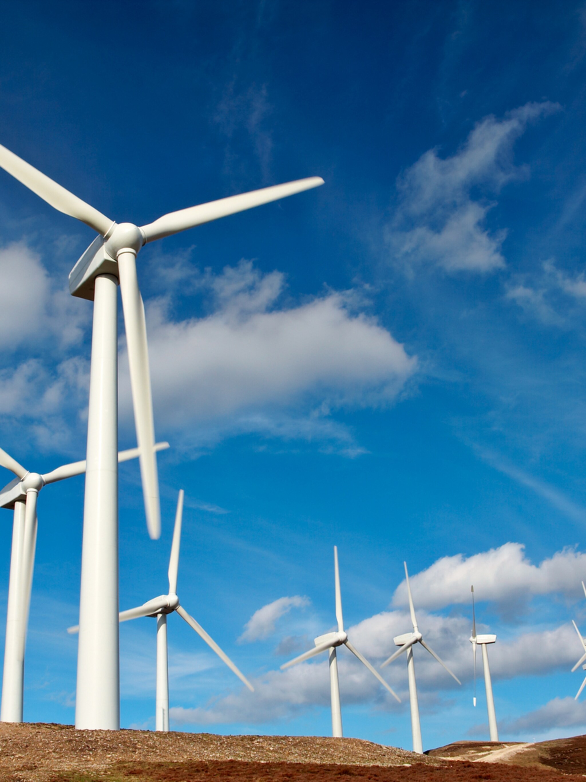 windmolens en energie opwekken