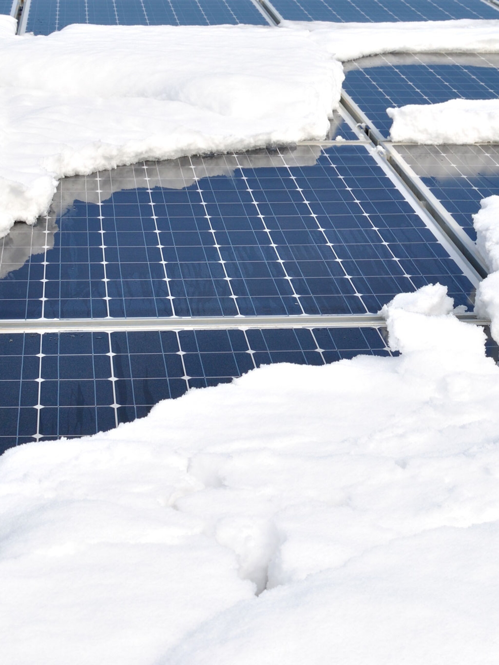 zonnepanelen in de winter